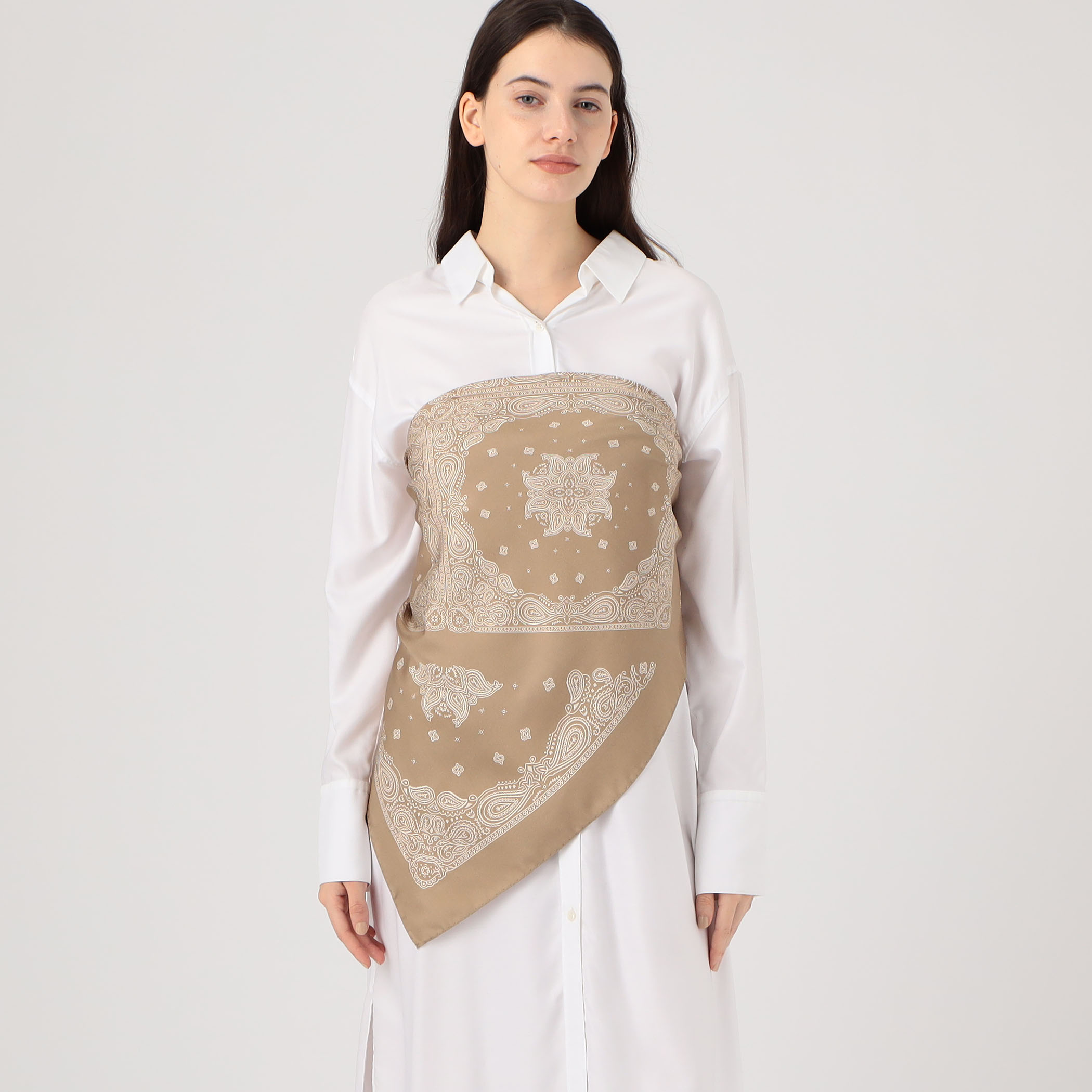 AENEIS MINIMAL BANDANA スカーフ｜トゥモローランド 公式通販