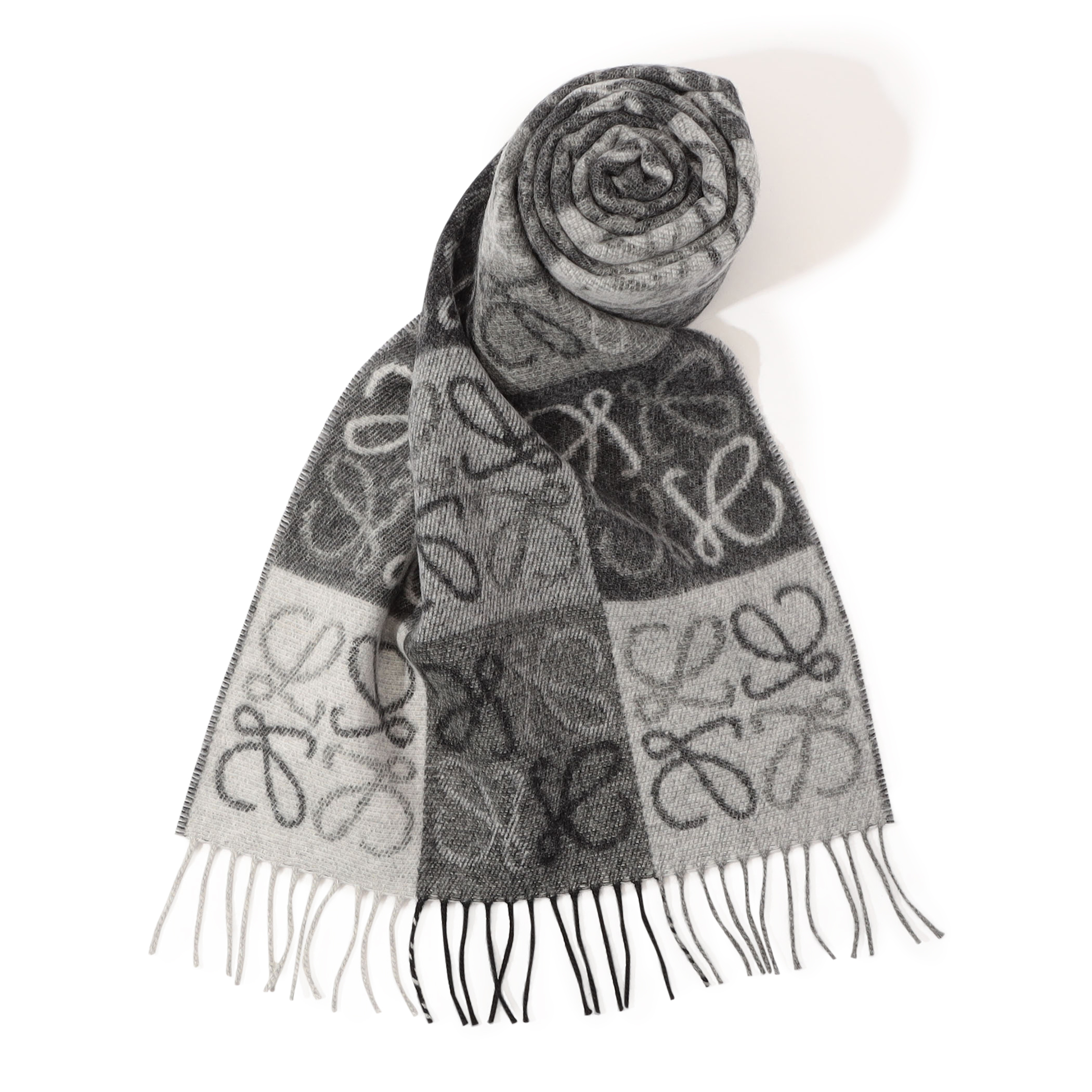 LOEWE ANAGRAM マフラー