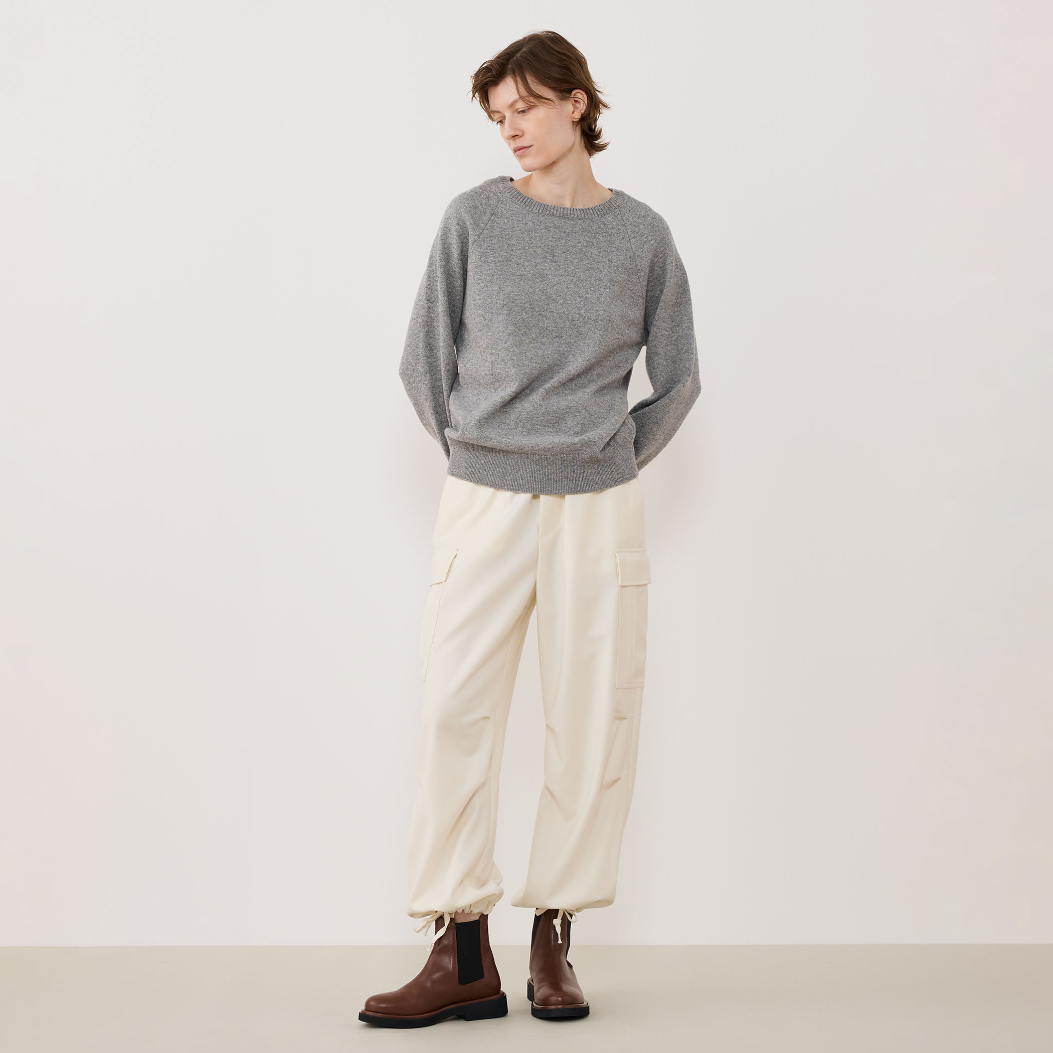 ウールサキソニー イージーカーゴパンツ｜トゥモローランド 公式通販