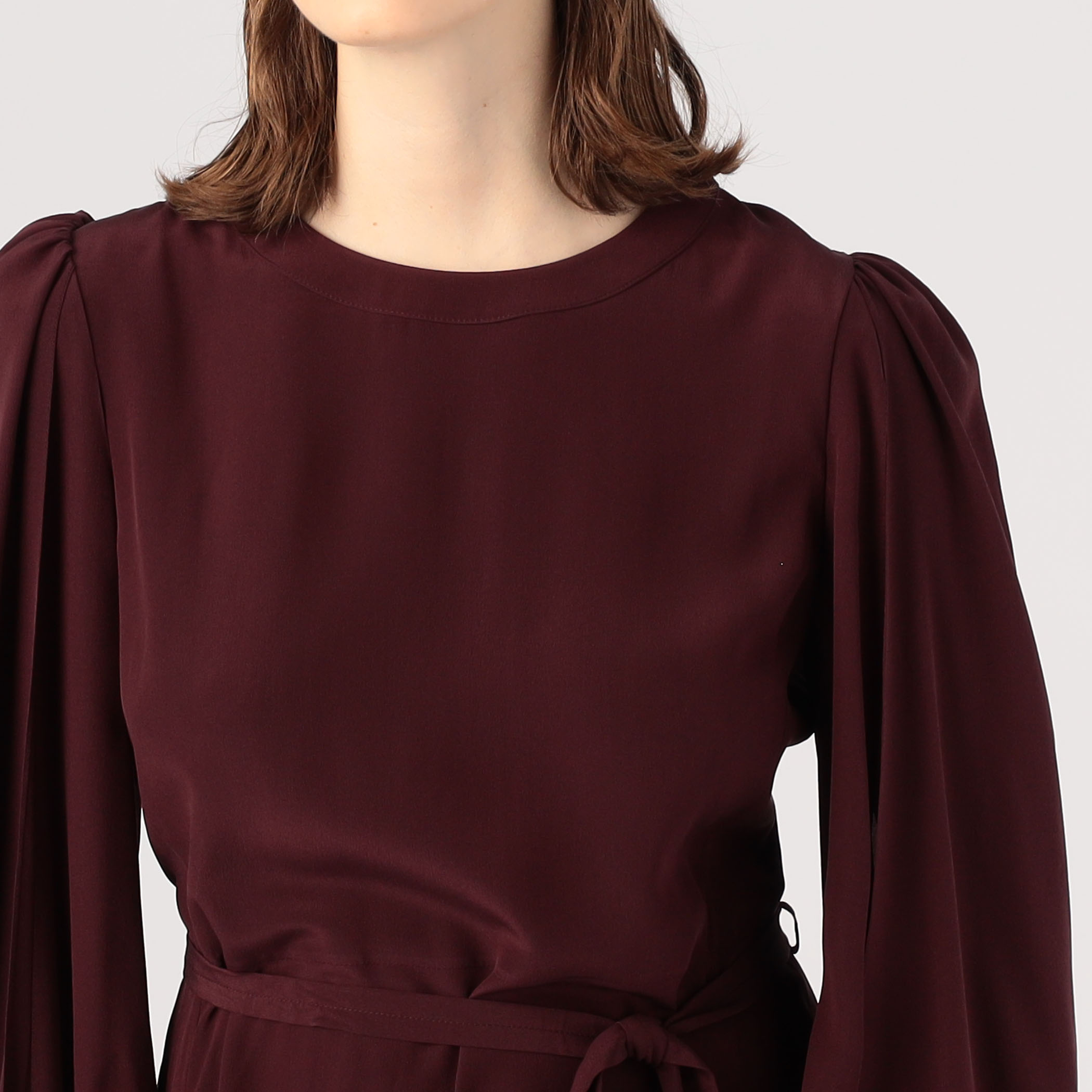 【新品タグ付き】クロエ　Chloe シルククレープデシンミディドレス 新品タグ付き】クロエ Chloe シルククレープデシンミディドレス