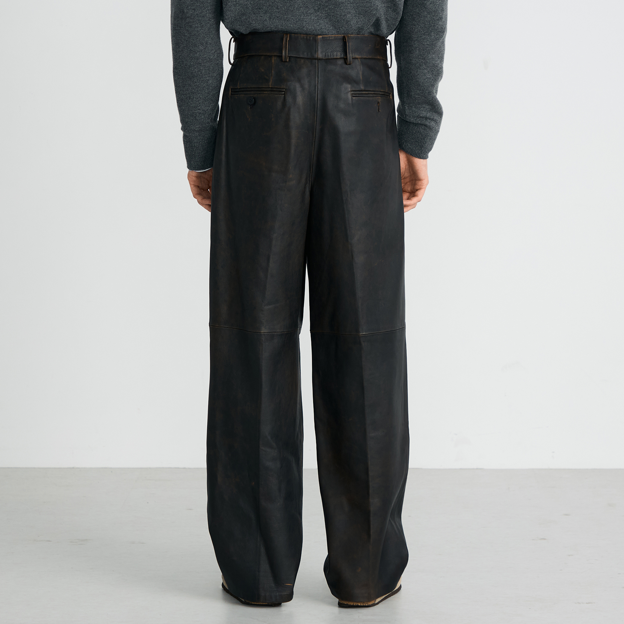 item01a94858765611f09abe0242ac