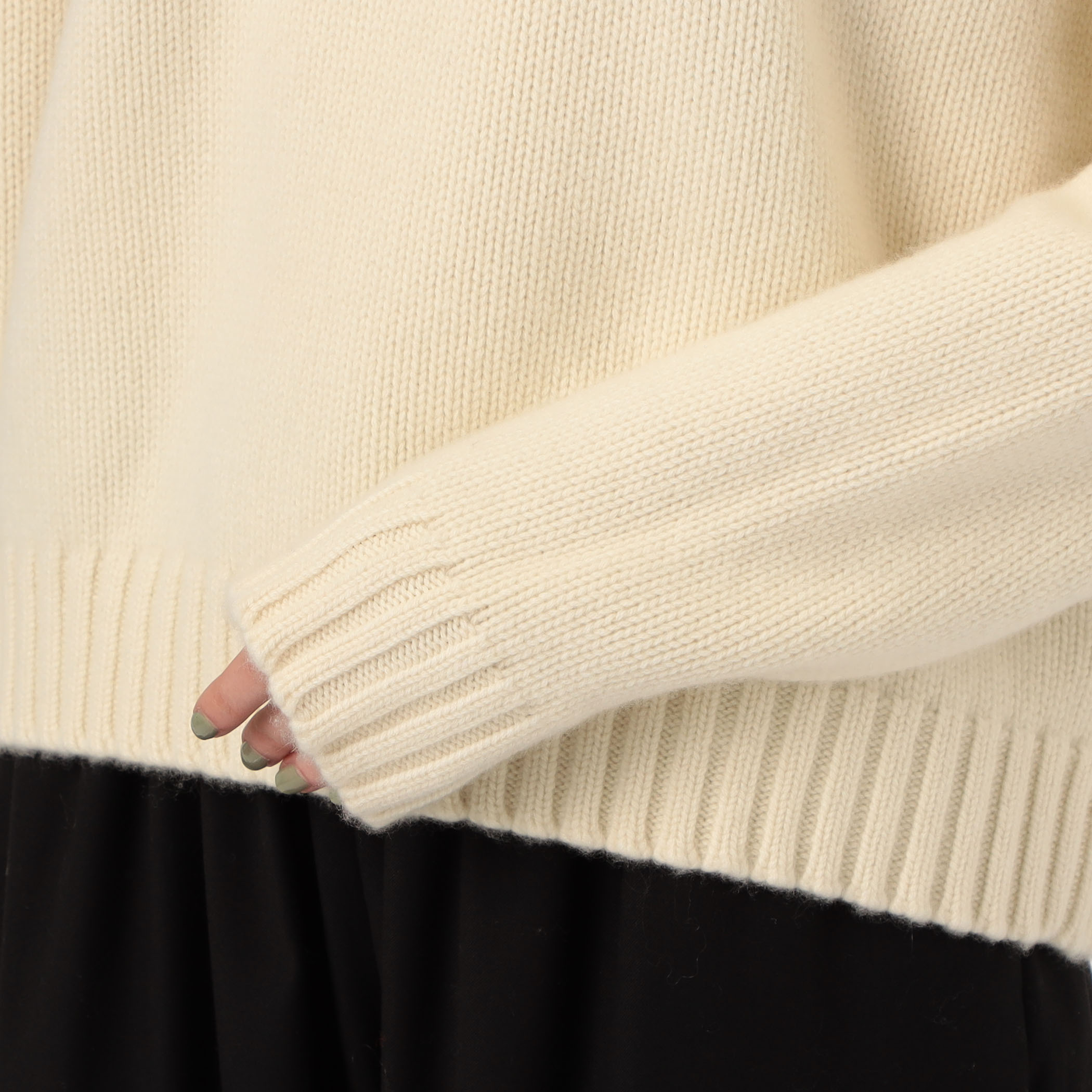KHAITE MAE SWEATER プルオーバーニット｜トゥモローランド 公式通販