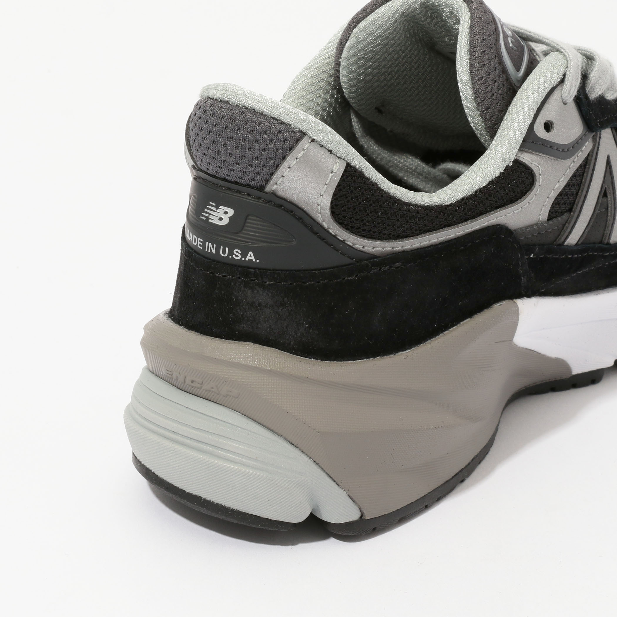 大人気スニーカー❗️お早めに❗️new balance W990 v6 | www.forstec.com