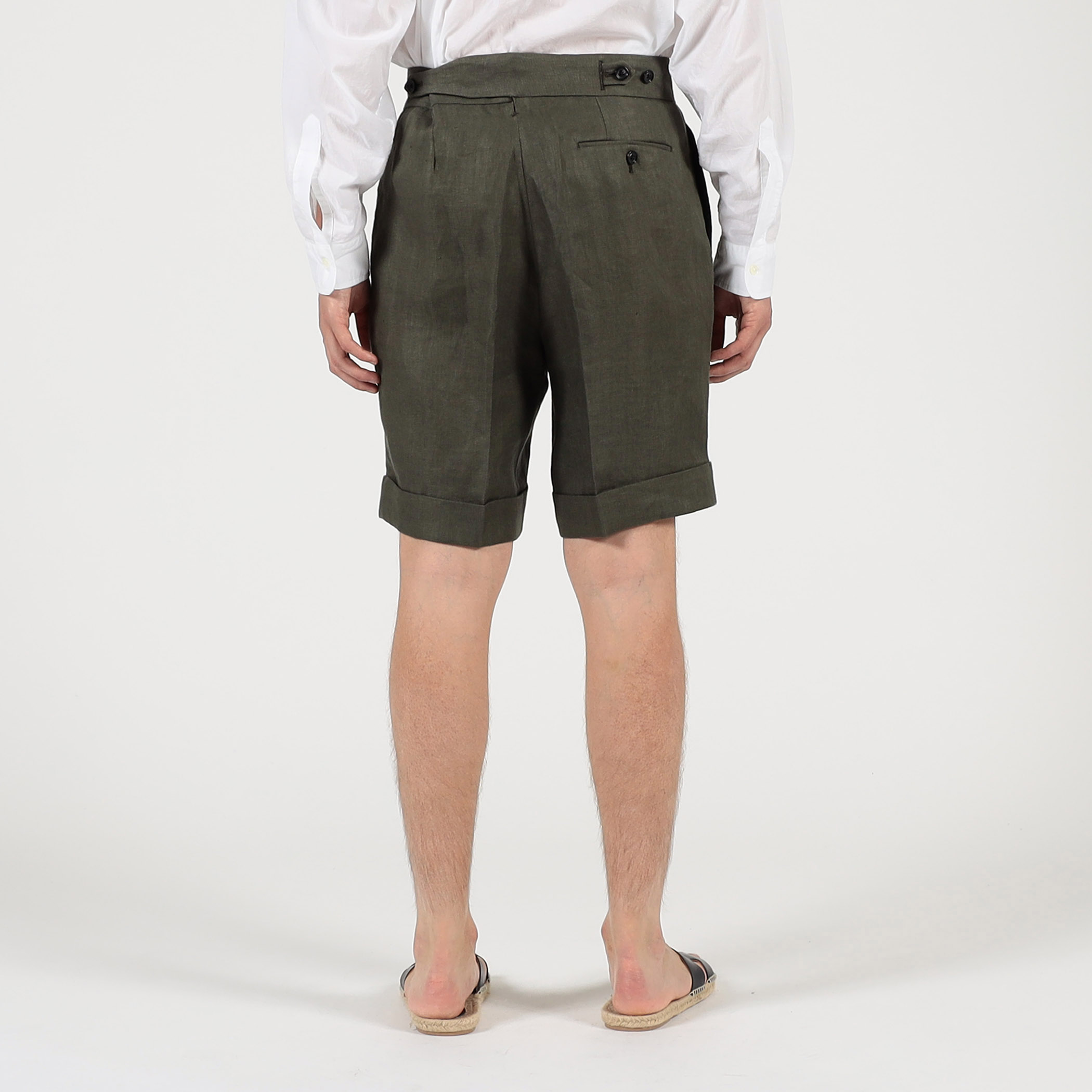 BACCA レザーショートパンツ(TOMORROWLAND購入) BACCA レザーショートパンツ(TOMORROWLAND購入) - メルカリ