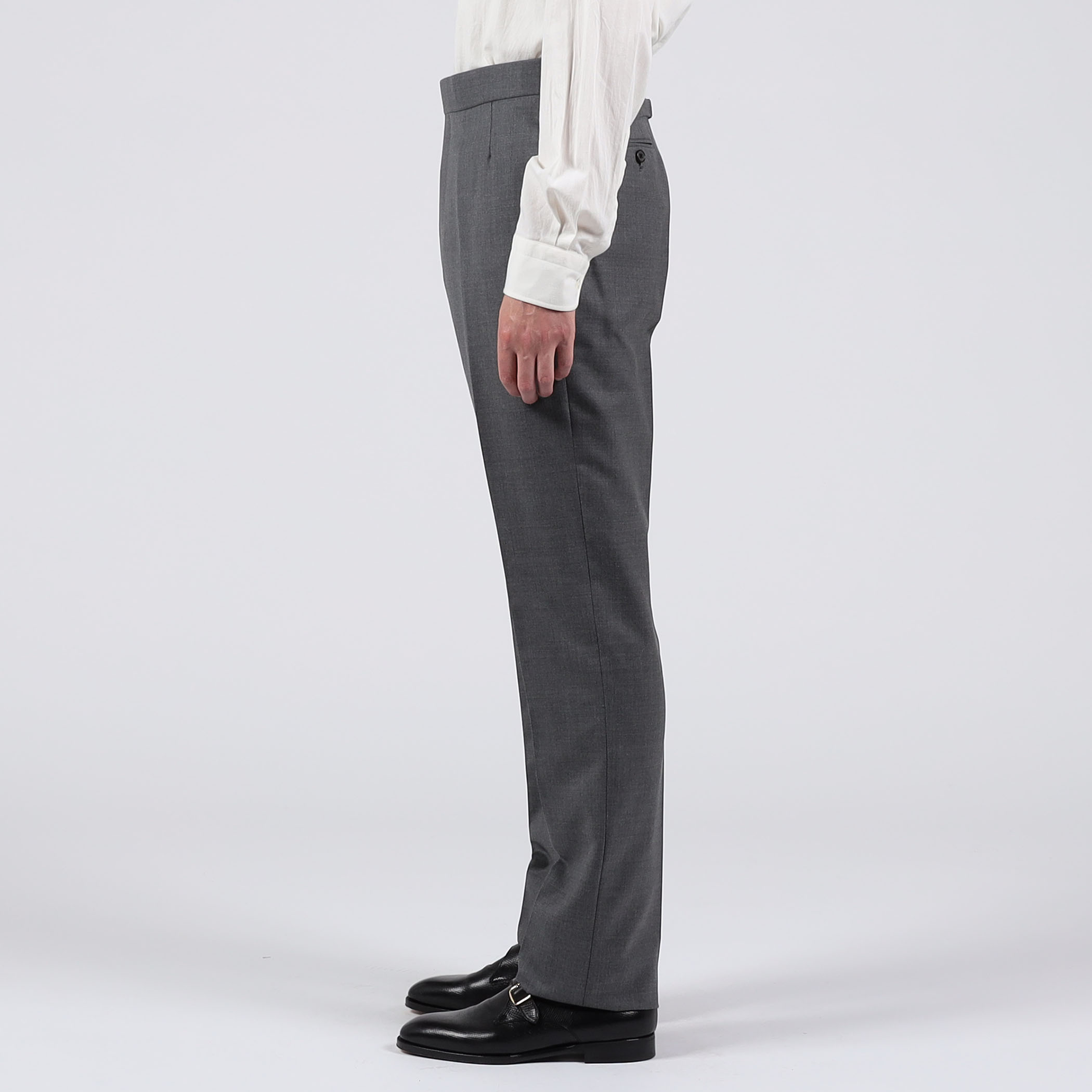 THOM BROWNE FIT 1 BACK STRAP TROUSERS｜トゥモローランド 公式通販