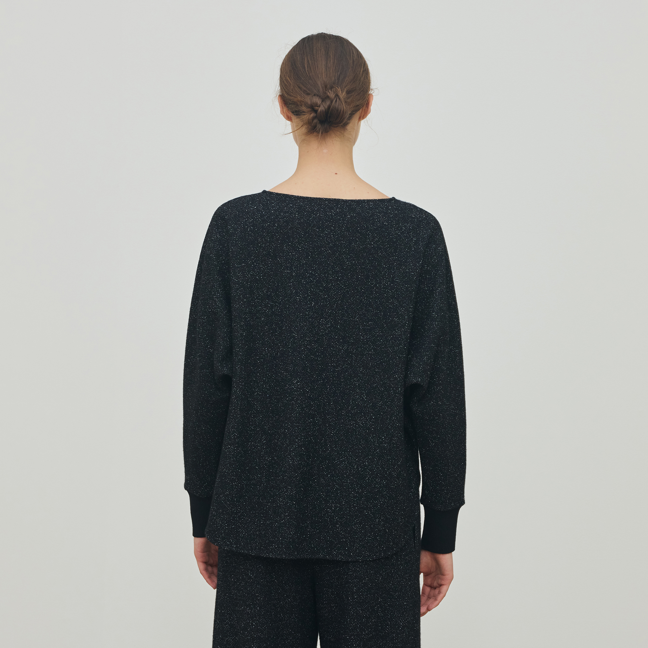 ノイジーインレーステッチ ドルマンスリーブプルオーバー