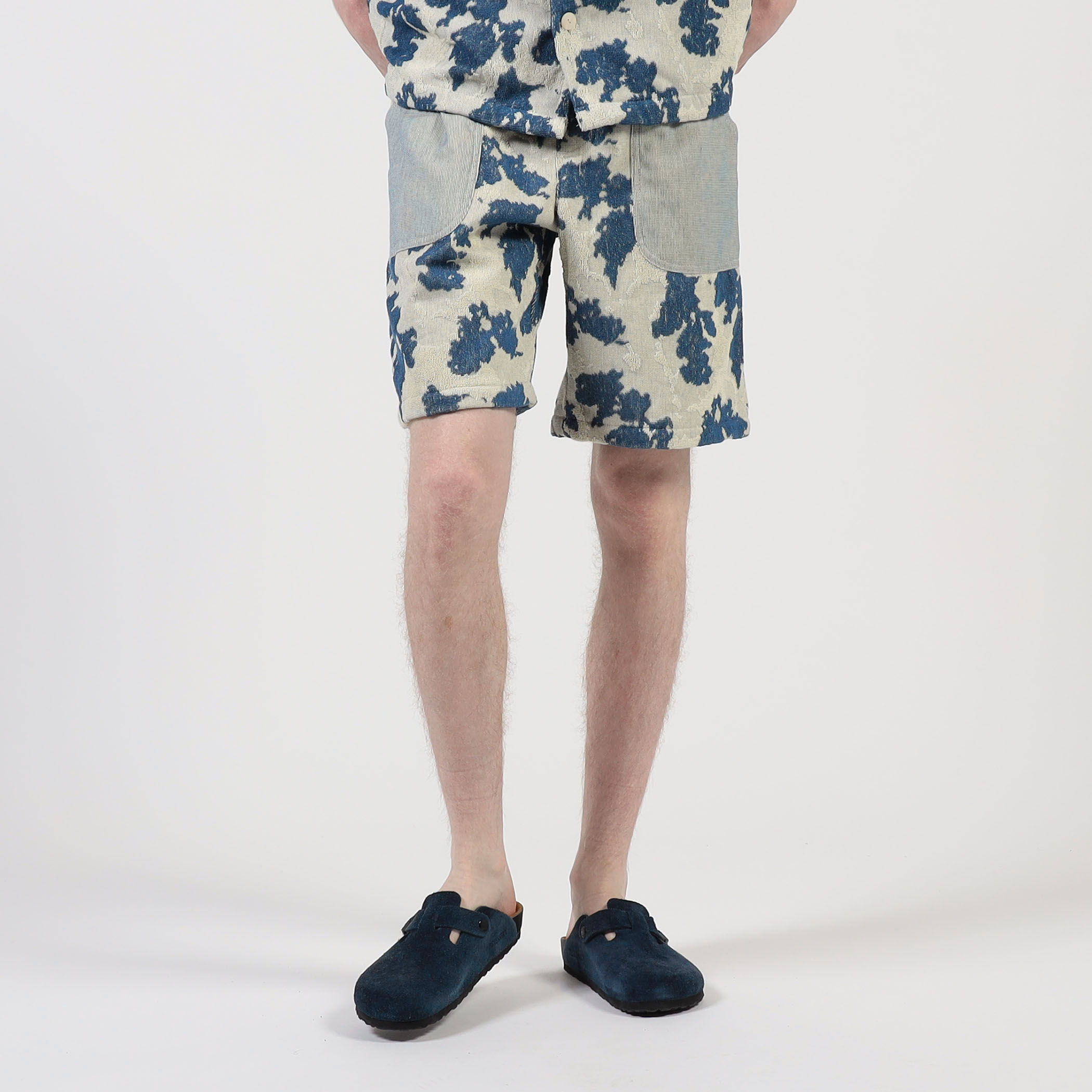 新品✳︎ツイルフレアショートパンツ タック入りハイウエストショートパンツ[at1276] | レディース