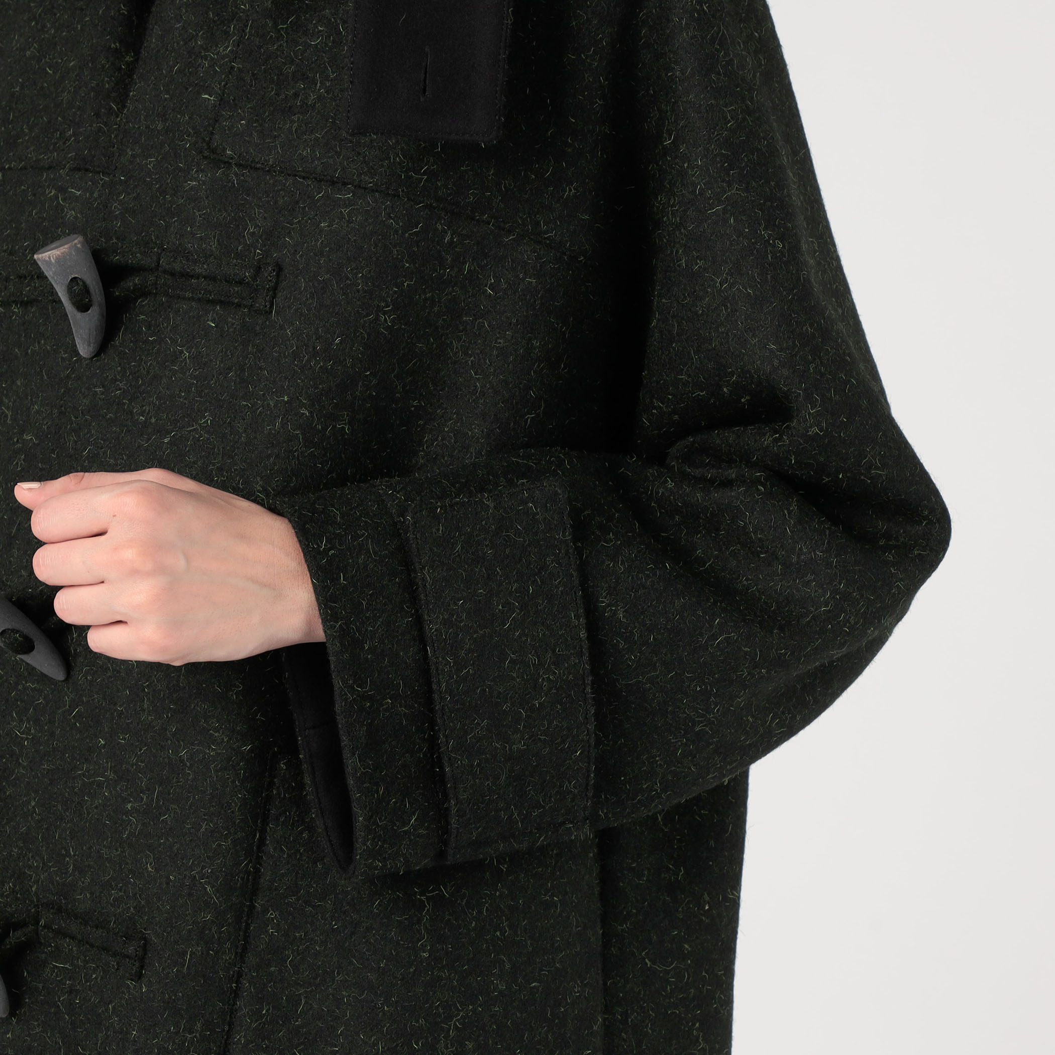 OVERCOAT YOKE SLEEVE WOOL DUFFLE COAT｜トゥモローランド 公式通販