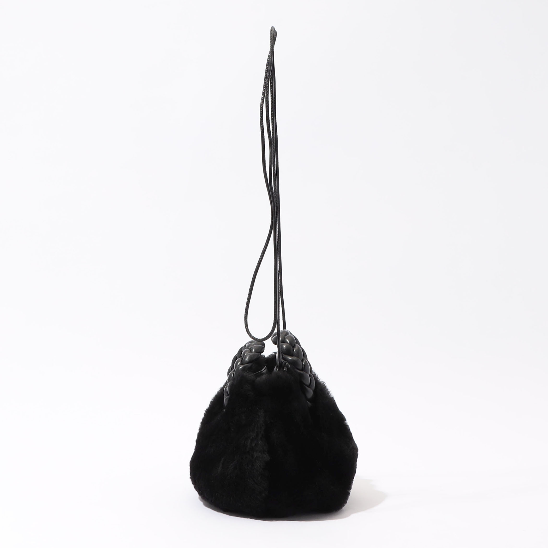 HEREU Bombon Sharing ムートンバッグ｜トゥモローランド 公式通販