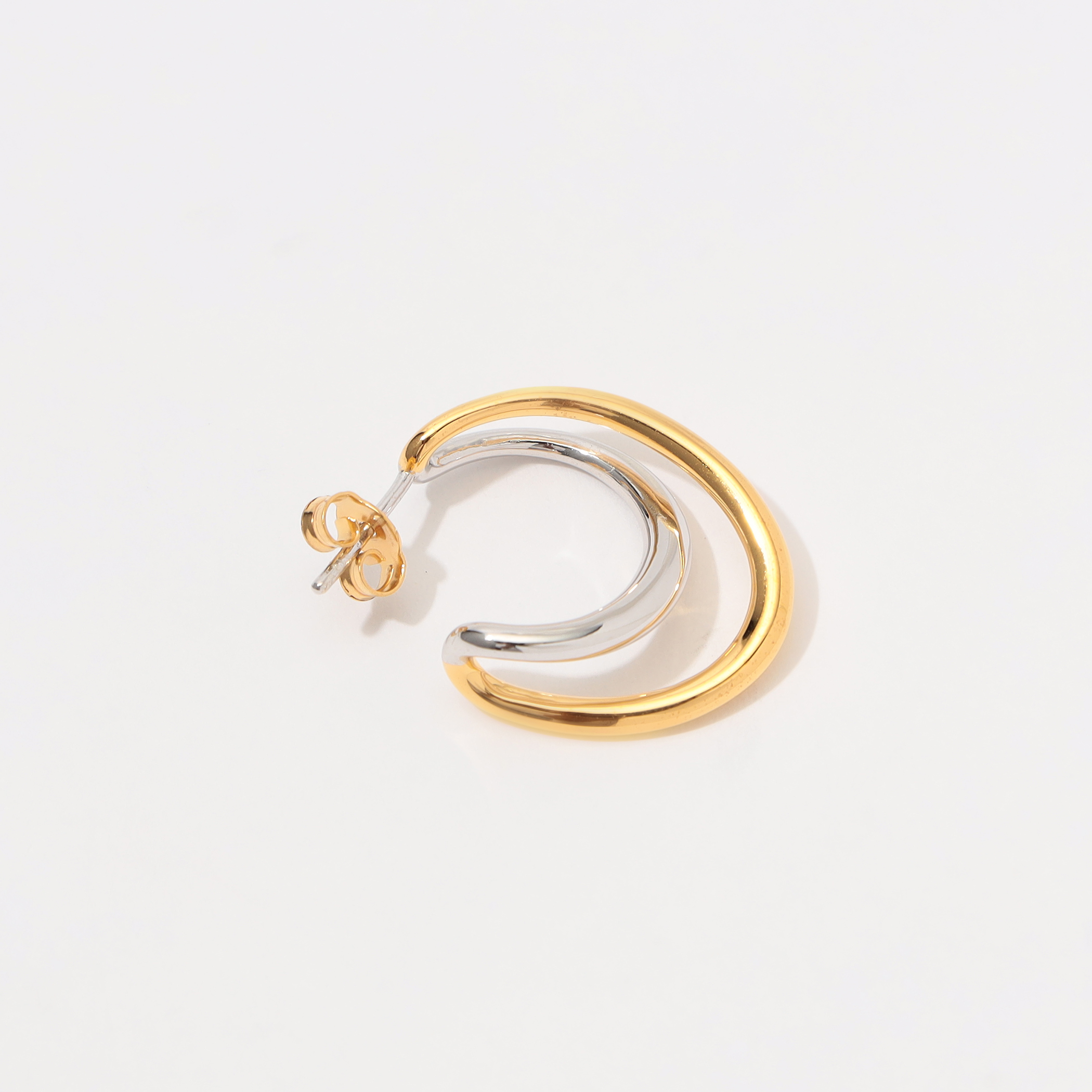 Charlotte Chesnais BO MINI INITIAL フープピアス｜トゥモローランド