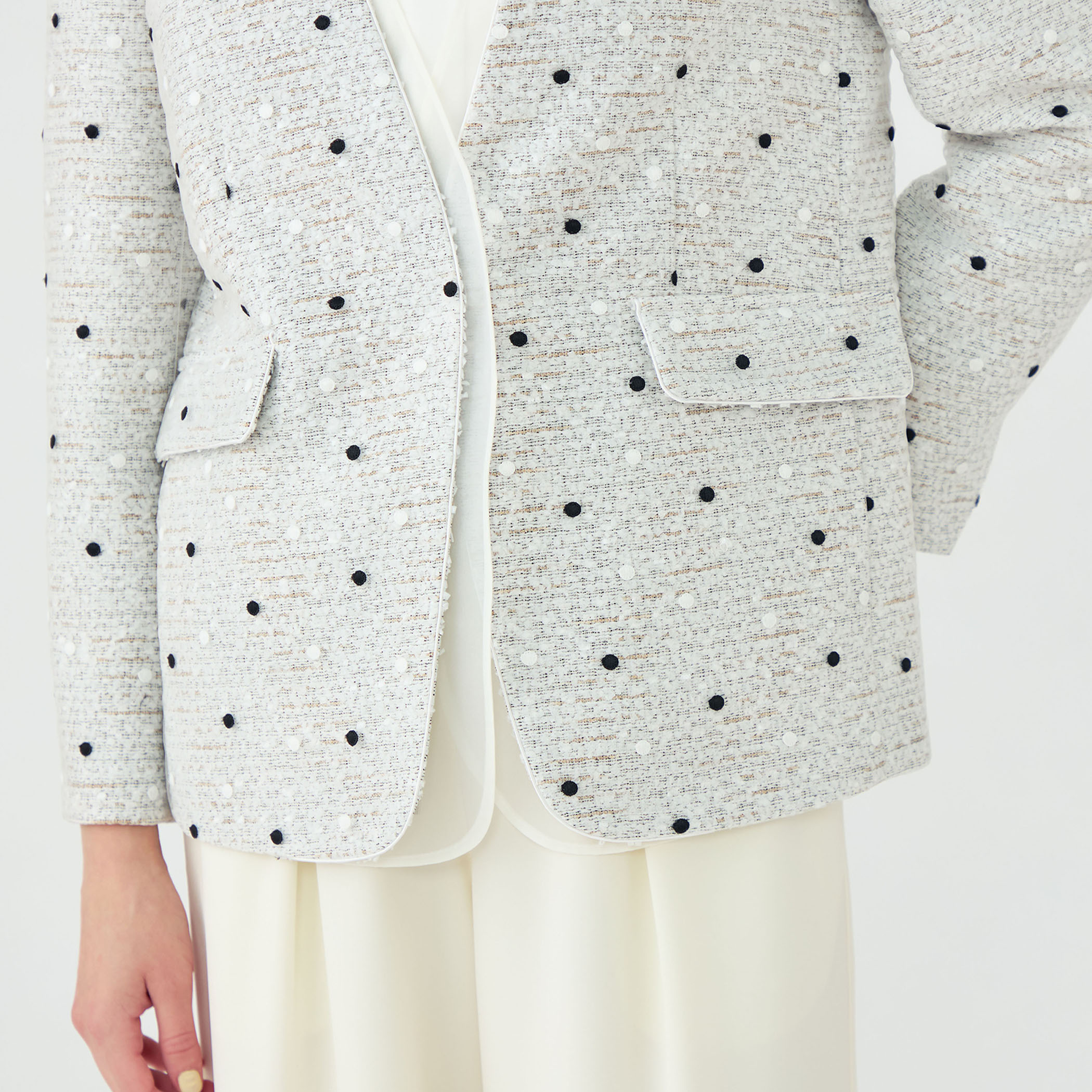 ラッピングツイード Vカラージャケット｜トゥモローランド 公式通販