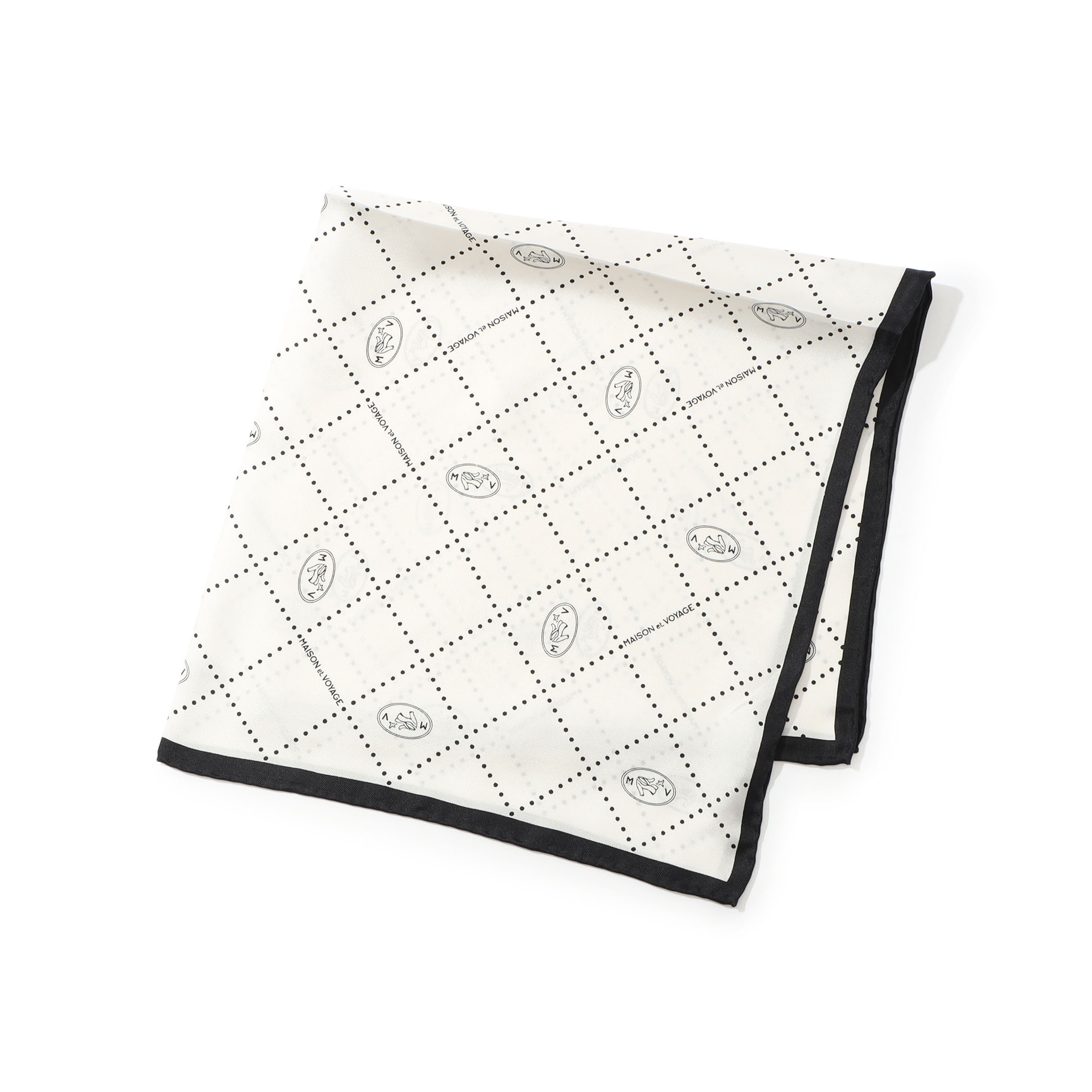 MAISON et VOYAGE シルクツイル ダイヤモンド柄 スカーフ