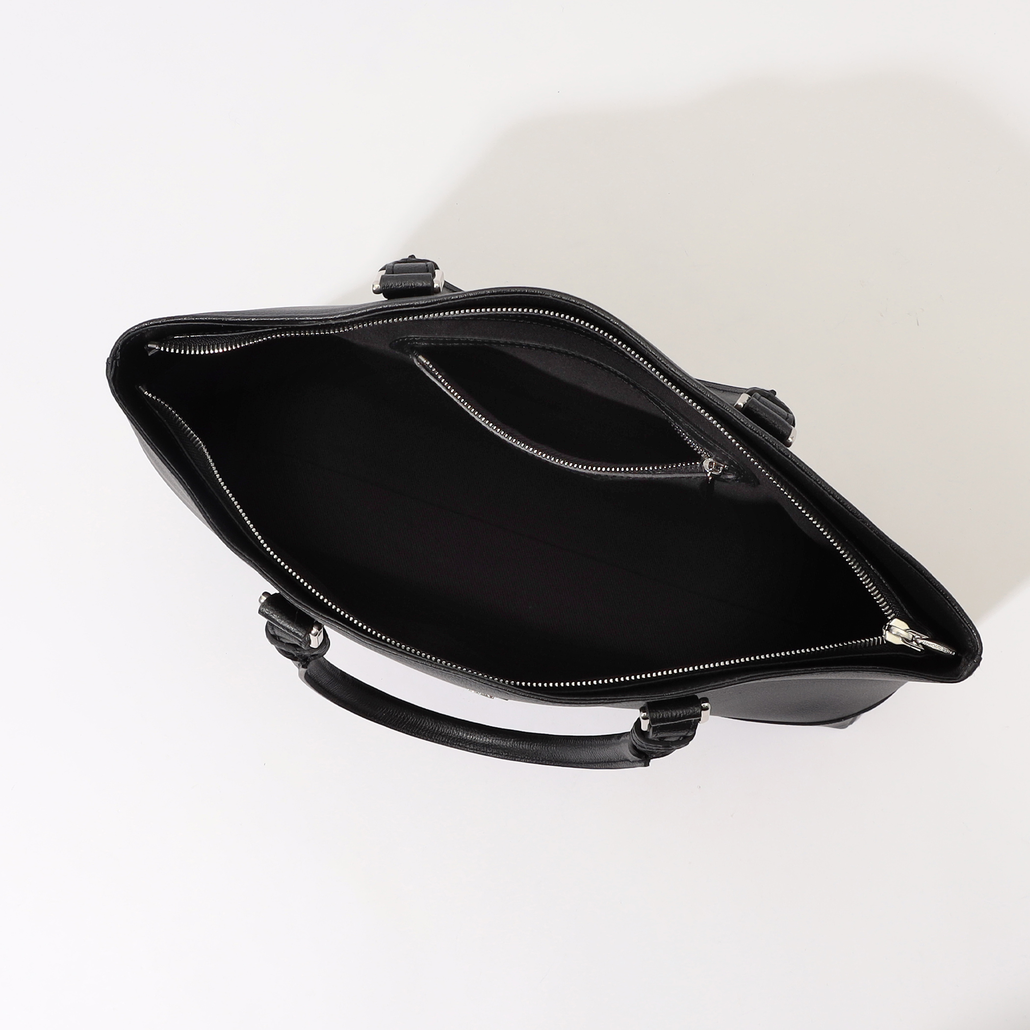 Chambord Sellier LIL BRIEF シュリンクレザー ブリーフトート CRUMBS