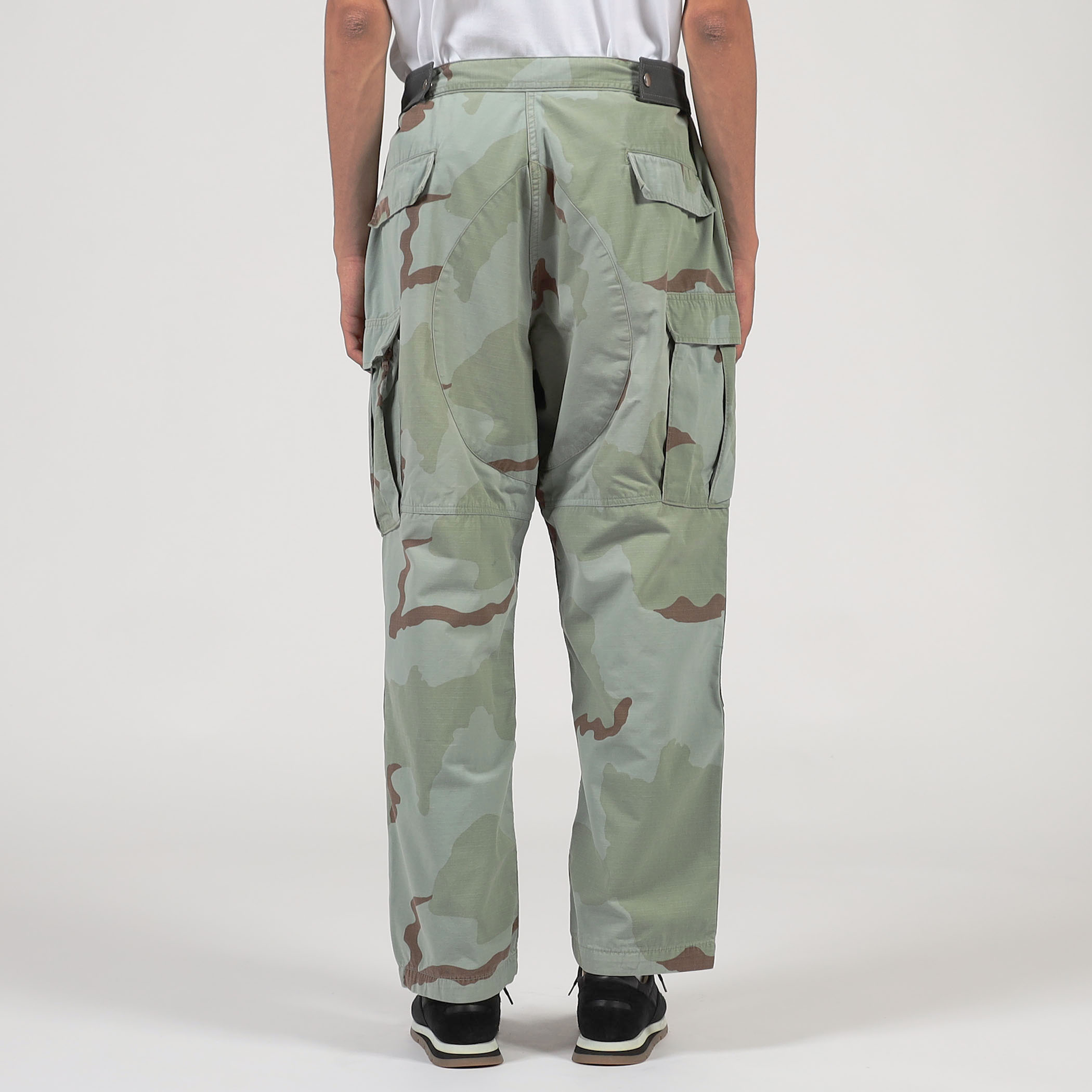 OAMC Re:Work Bdu Pant ワークパンツ デザートカモフラージュ Re:Work Bduトラウザーズ、ライラックのデザートカモフラージュ