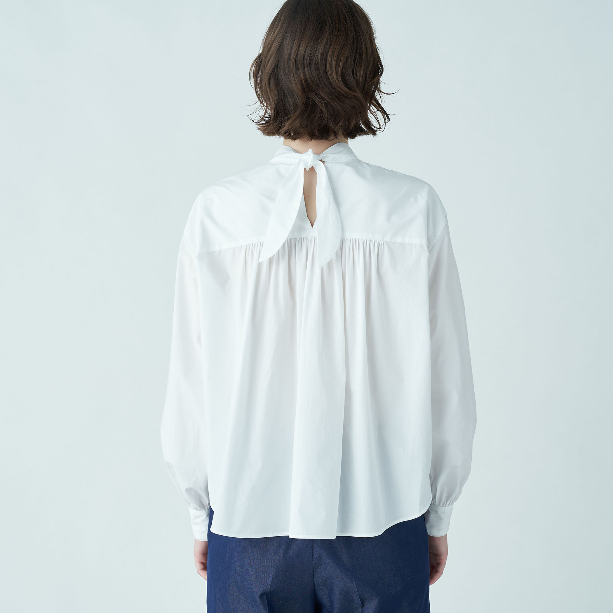 【TOMORROWLAND collection】ホワイトコンビネーション ラッフルブラウス ホワイトコンビネーション ラッフルブラウス（シャツ/ブラウス