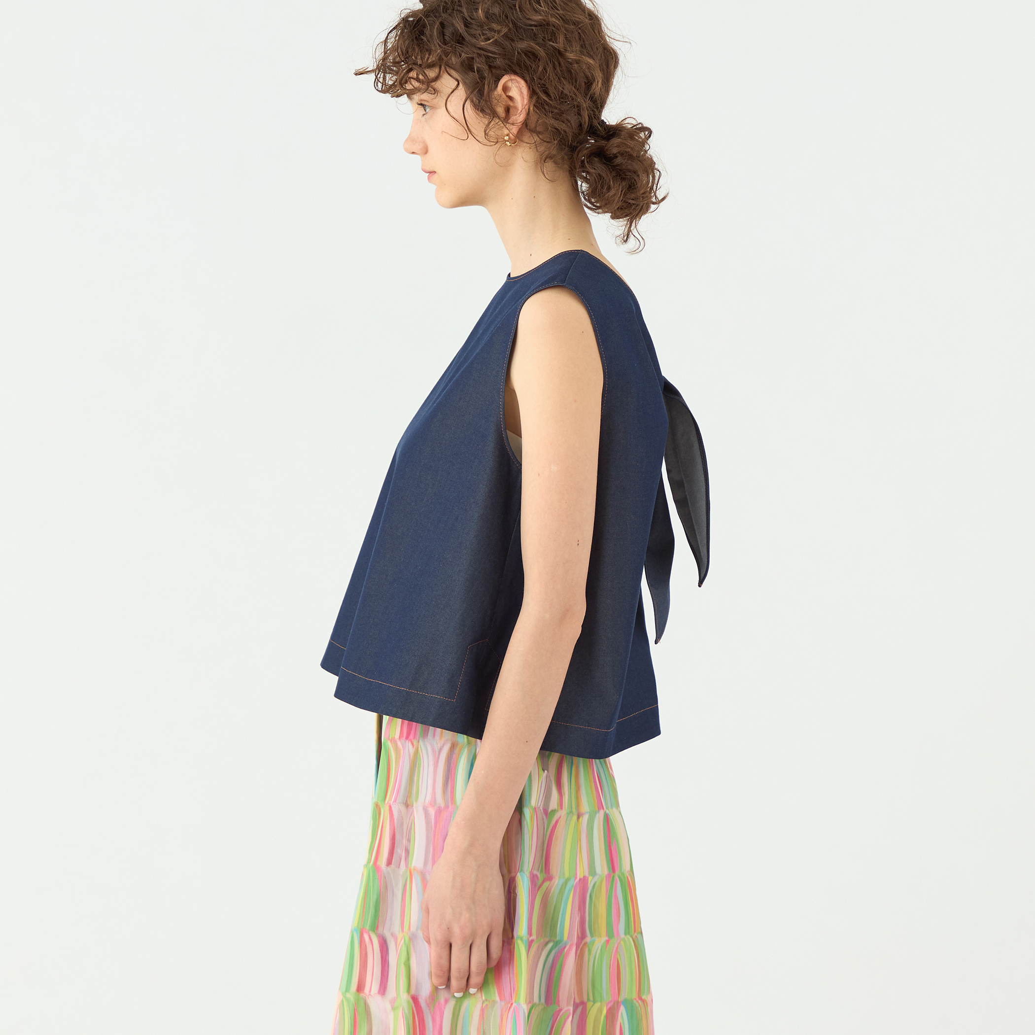 コットンシルクデニム バックリボンブラウス｜トゥモローランド 公式通販