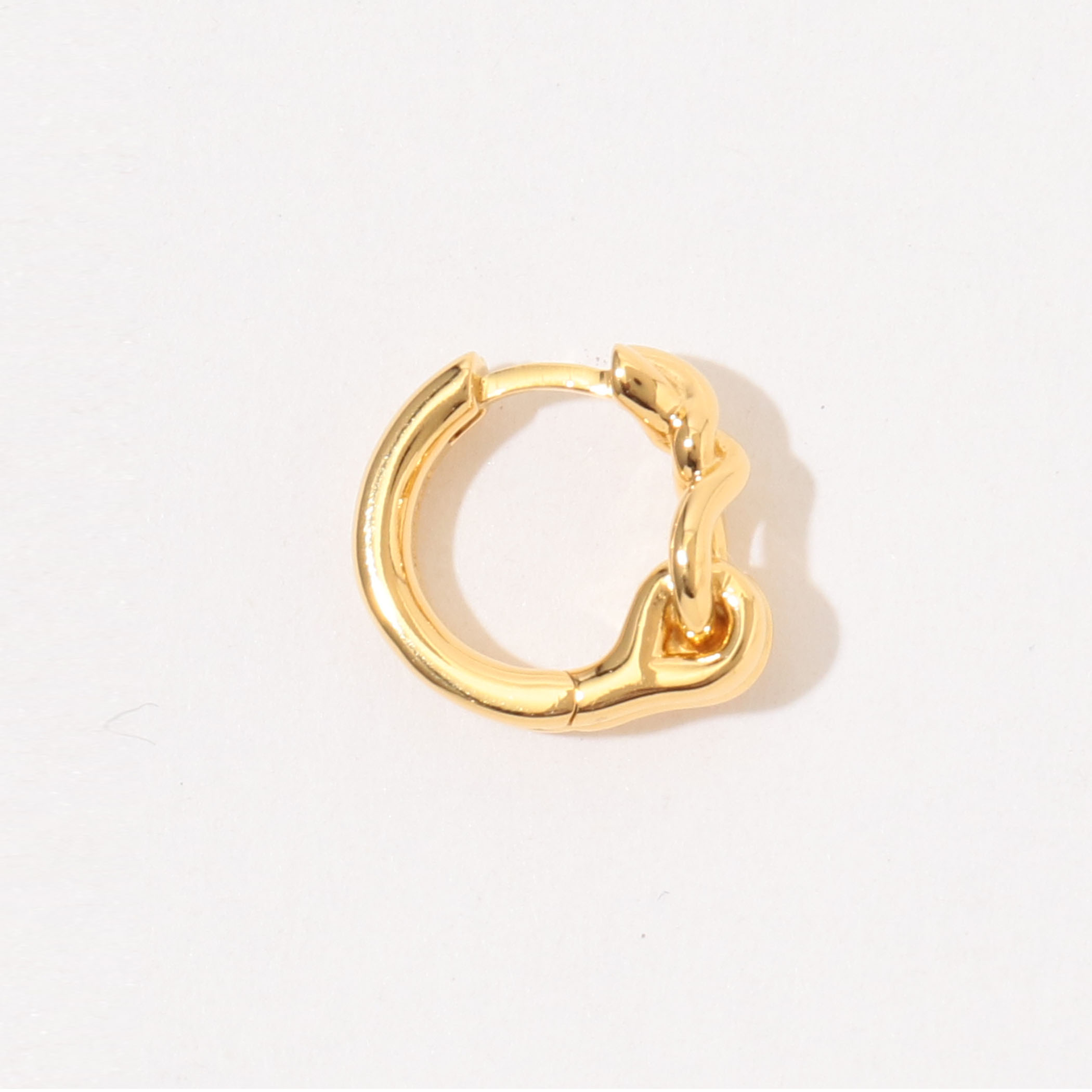 Otiumberg. ロックフープピアス｜トゥモローランド 公式通販