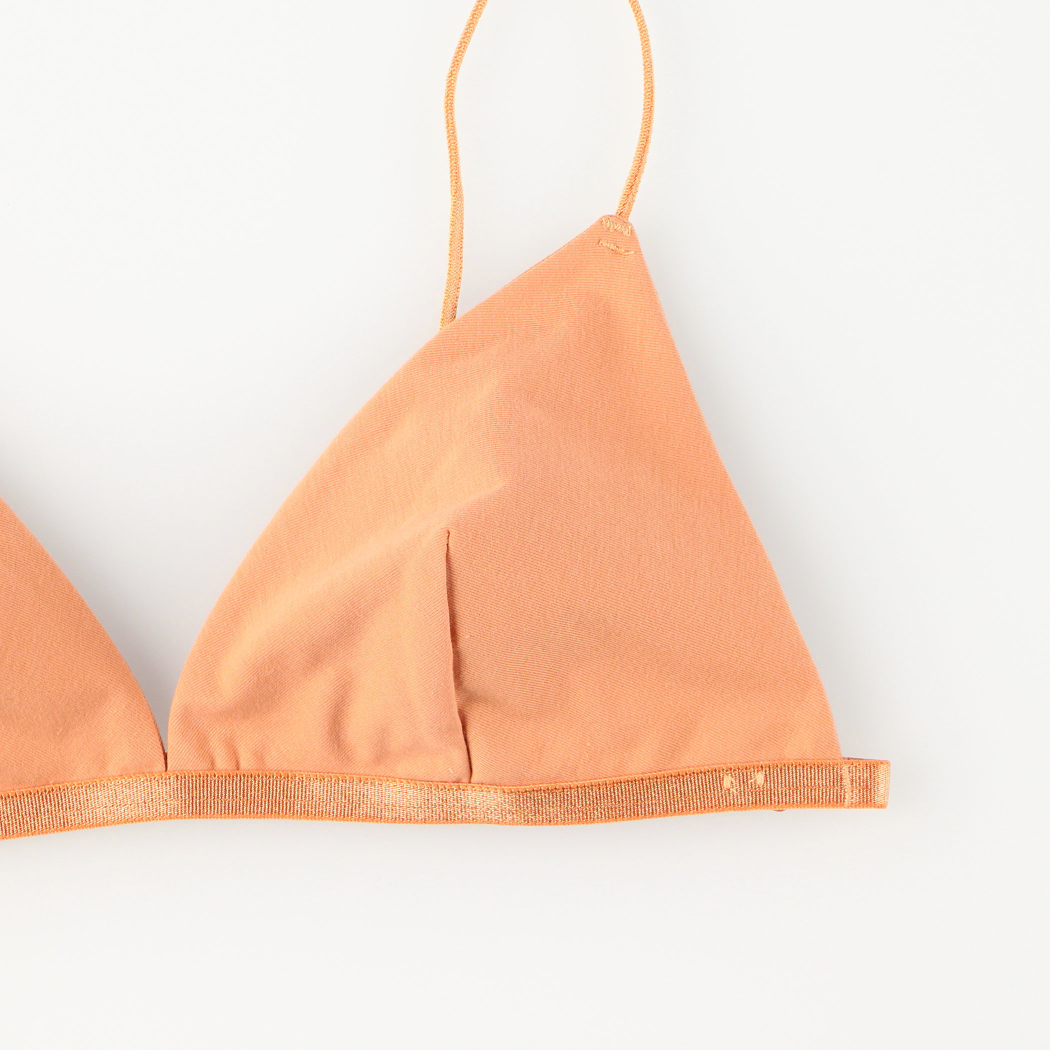 OVERNEATH Bra004 スムース ブラトップ｜トゥモローランド 公式サイト