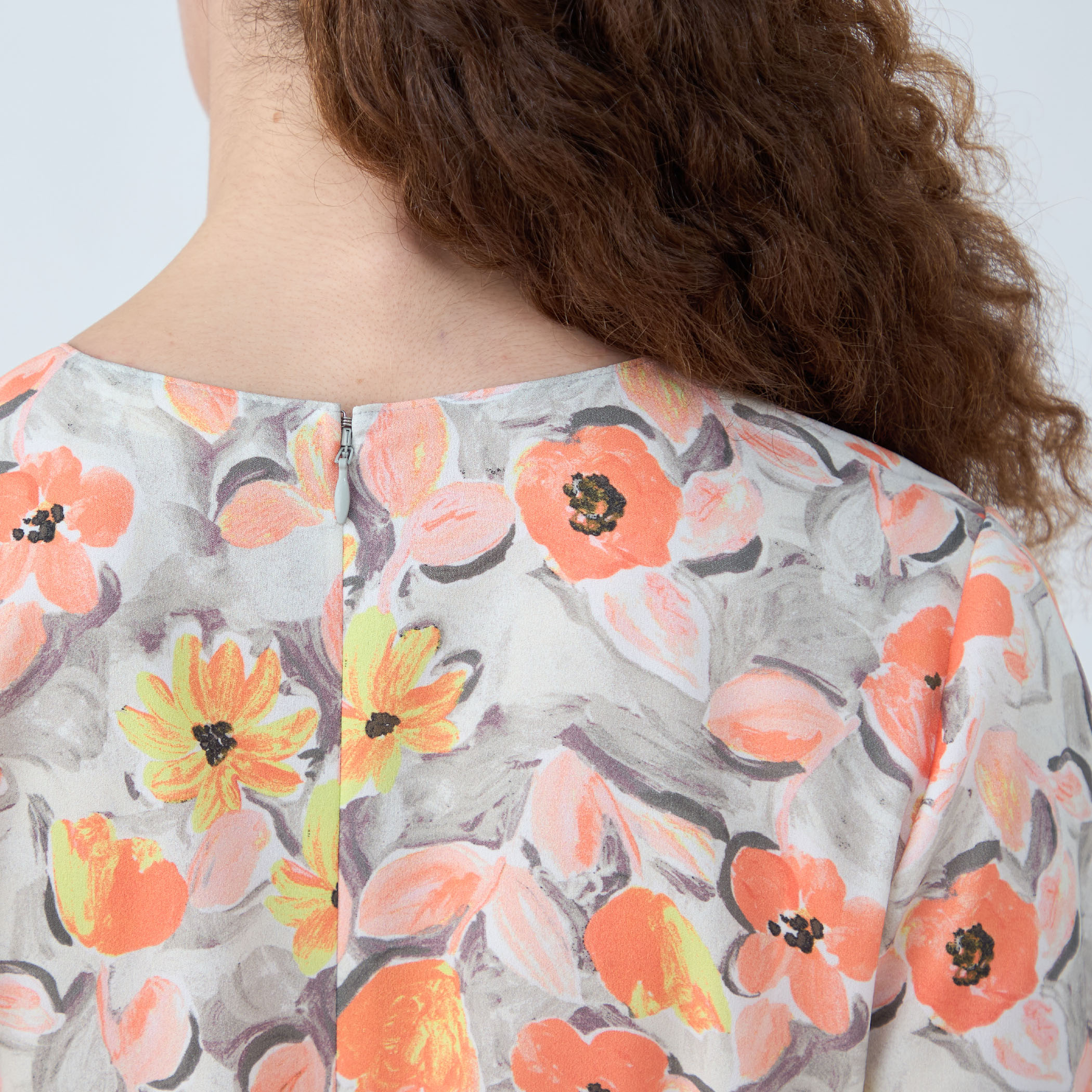 ドローイングペイントワンピース セール】 【接触冷感/吸水速乾/洗える】ペインティングプリント