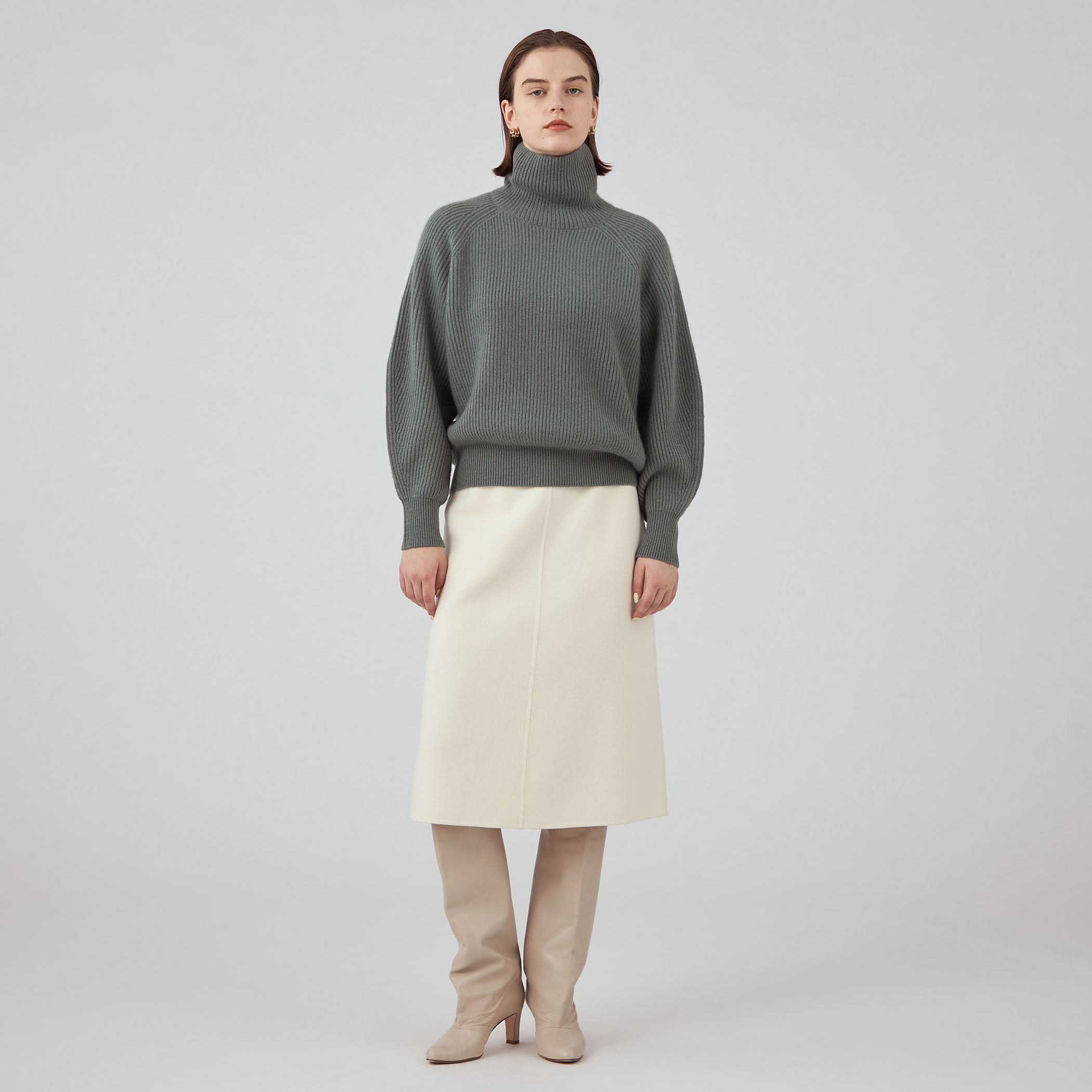 PURE LAMBS MELTON トラペーズスカート｜トゥモローランド 公式通販