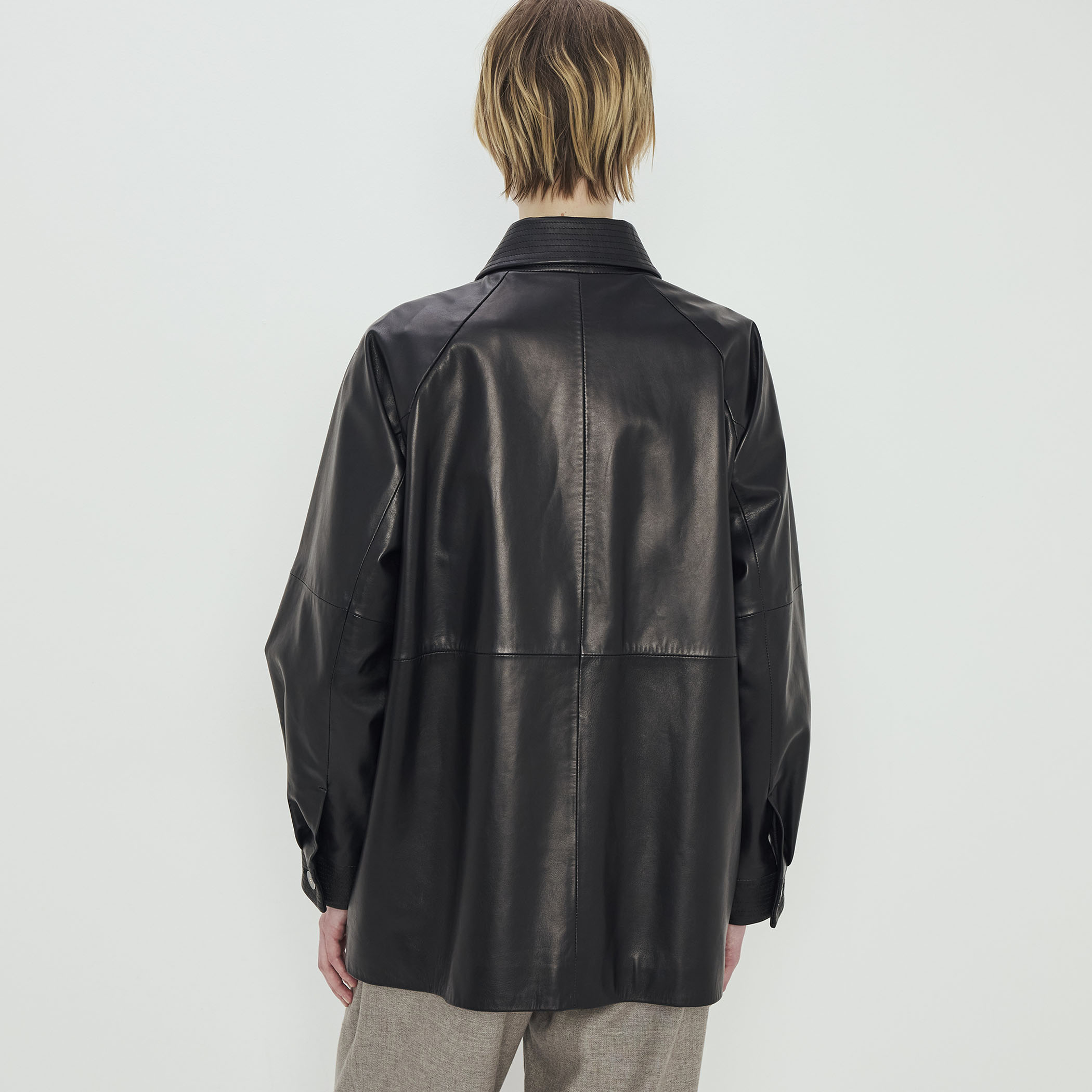 ラムレザー オーバーサイズジャケット｜トゥモローランド 公式通販