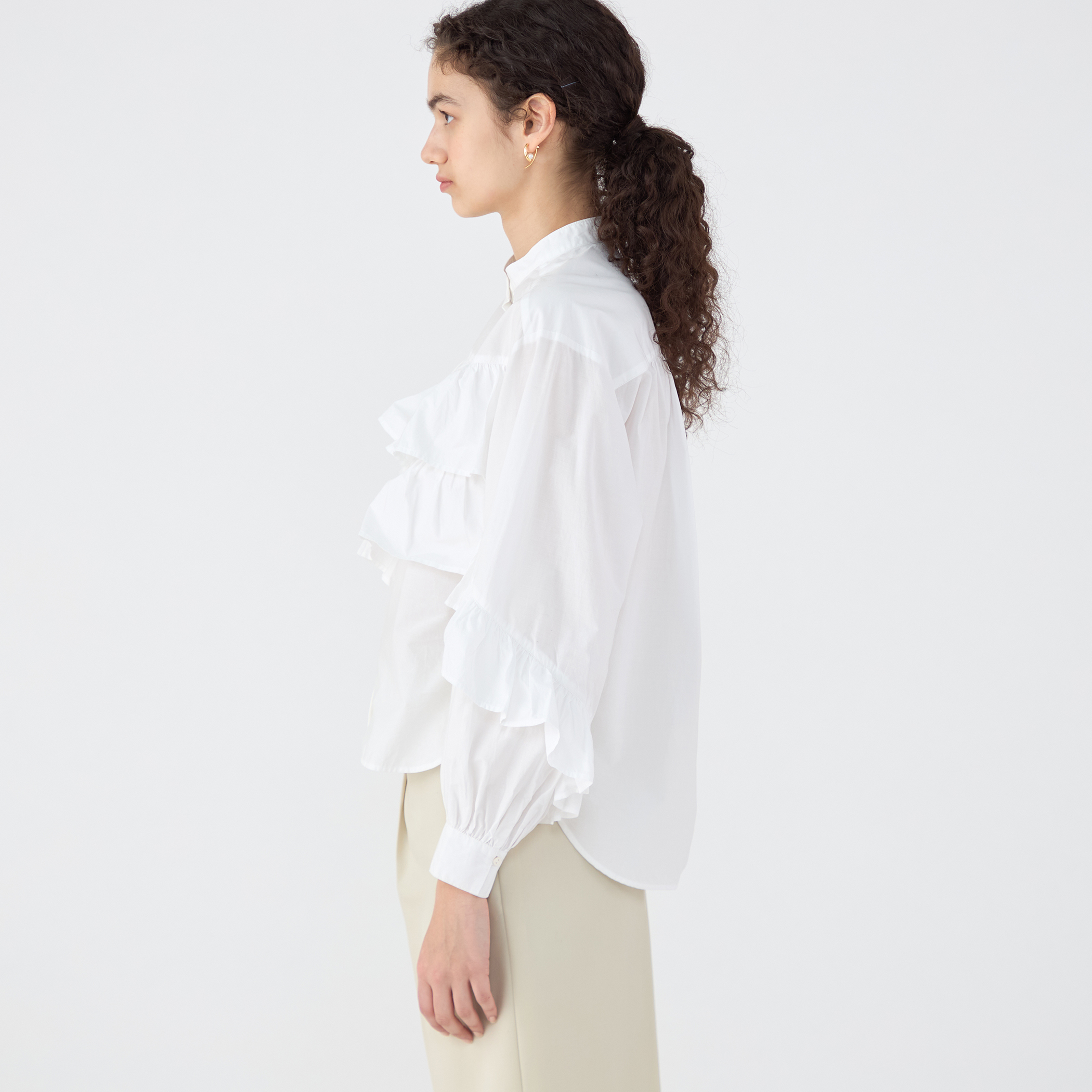 NE QUITTEZ PAS for TOMORROWLAND 半袖カーディガン 別注】ne Quittez pas BLACK TIERED FRILLED コットンシャツ