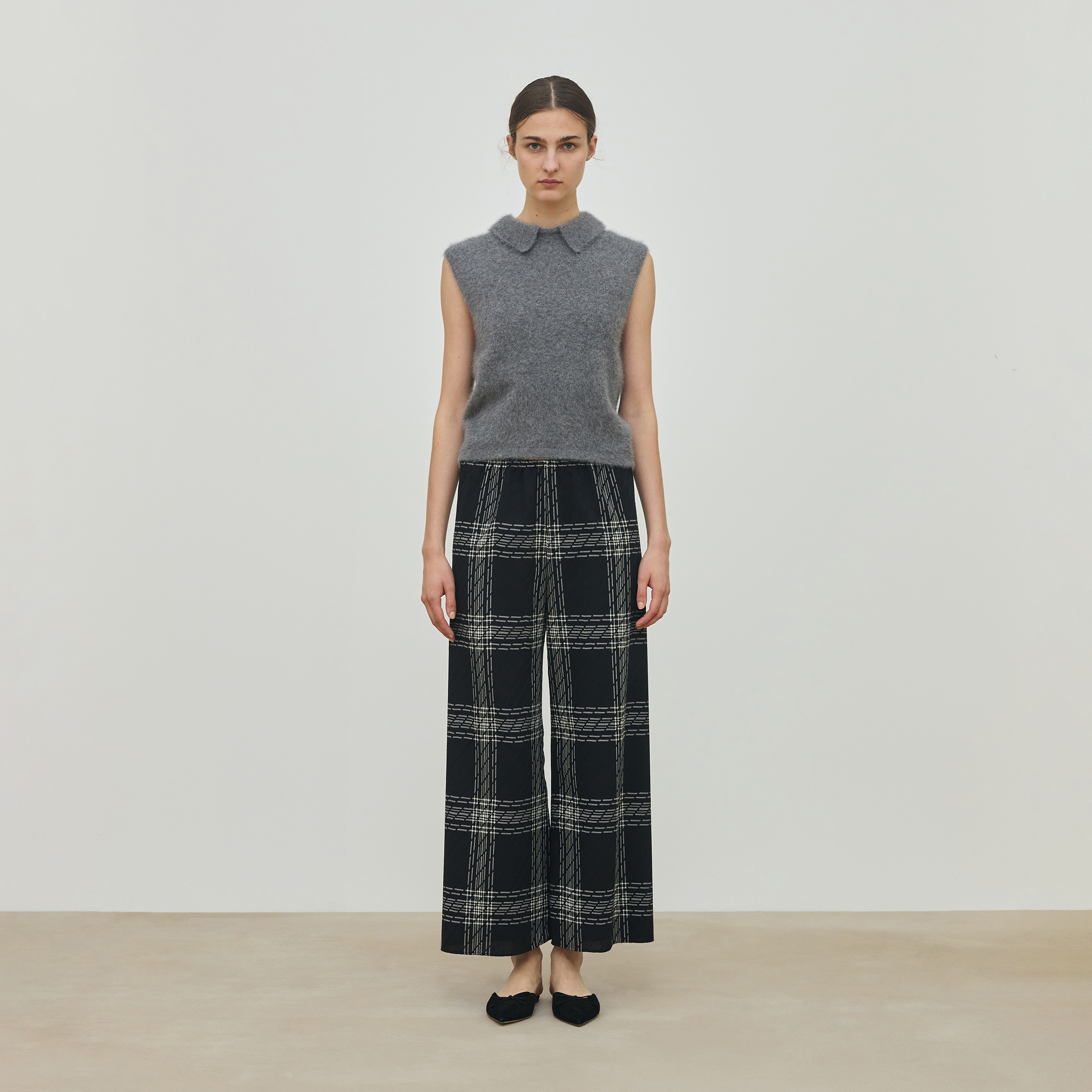 ハイツイストウールチェック リラックスパンツ｜トゥモローランド 公式通販