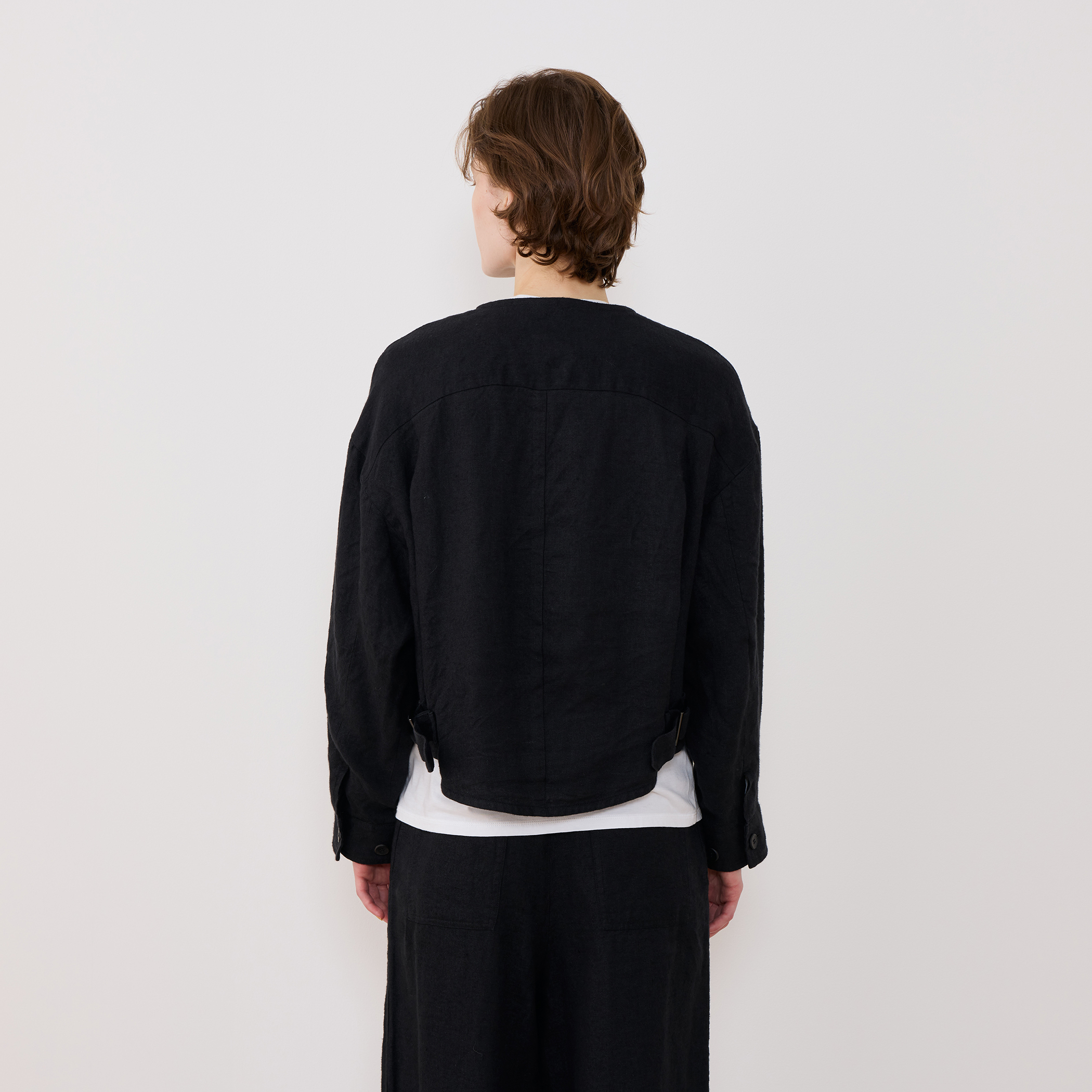 ブラッシュドリネン コクーンブルゾン｜トゥモローランド 公式通販