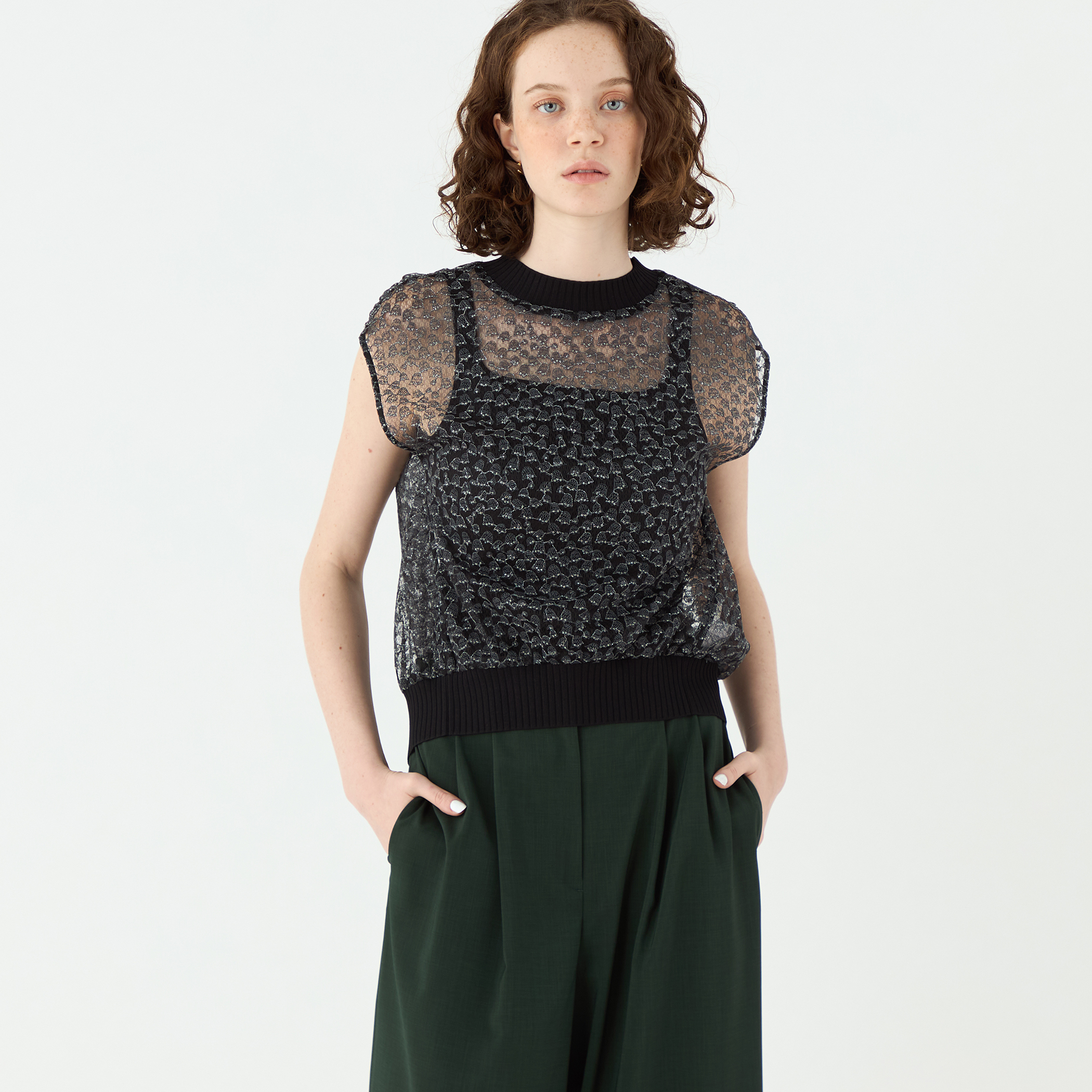 item1b88ca5009e611f082200242ac