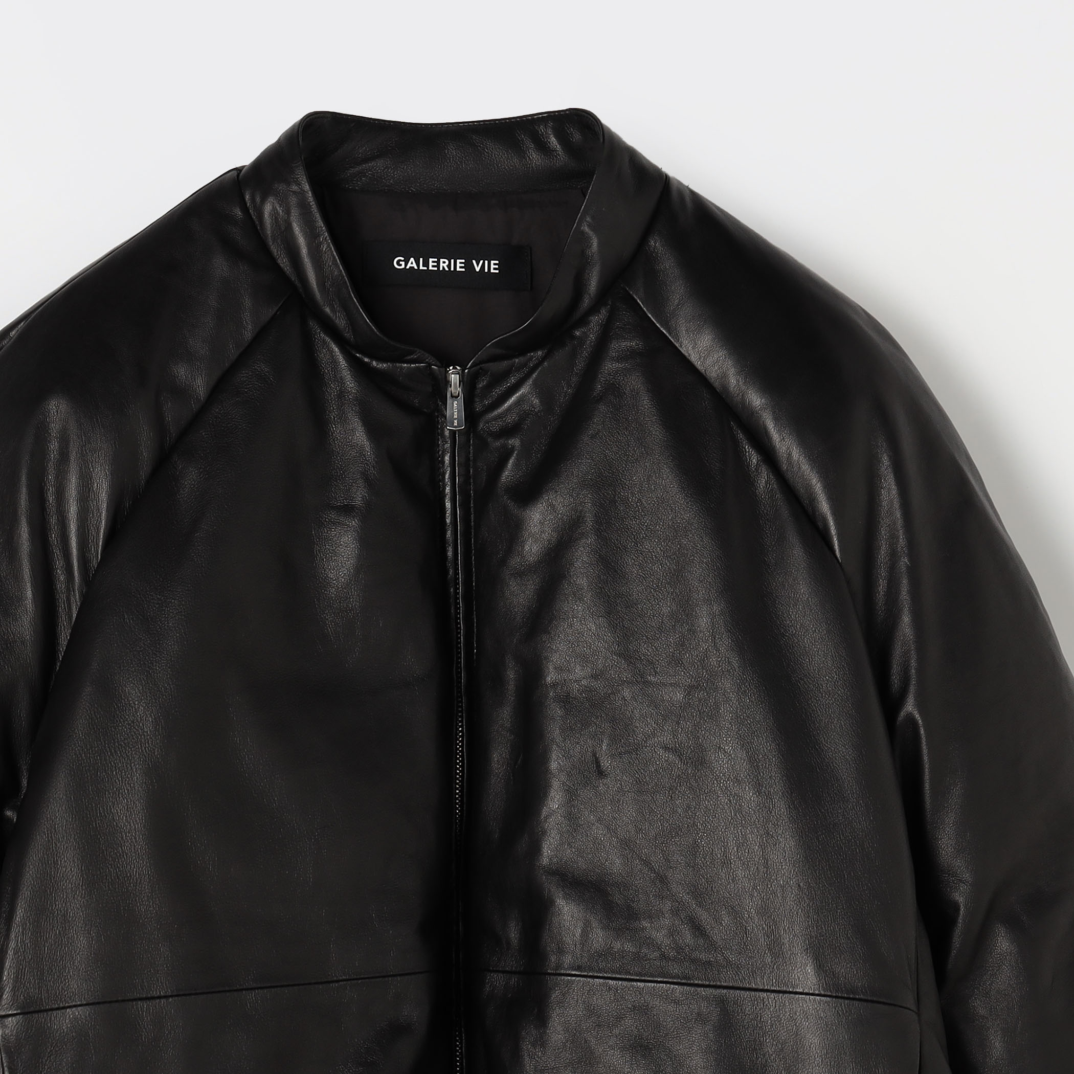 シープダウン オーバルブルゾン｜トゥモローランド 公式通販