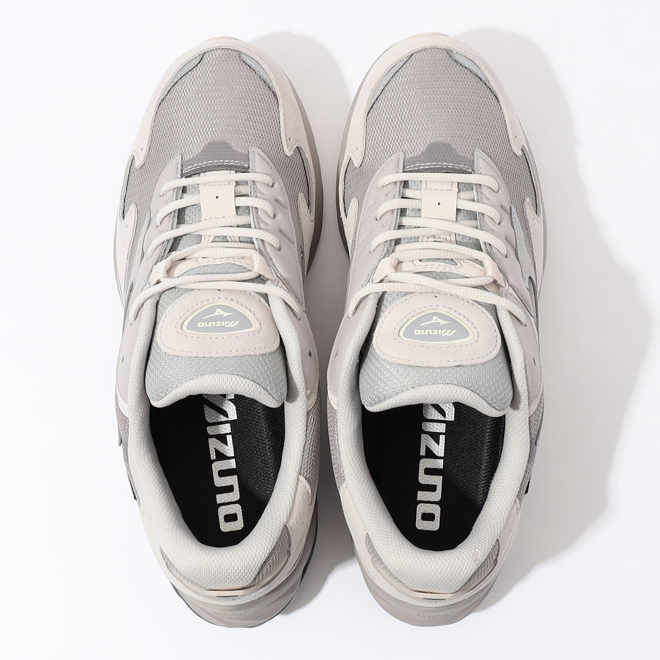 MIZUNO WAVE RIDER β GTX｜トゥモローランド 公式通販