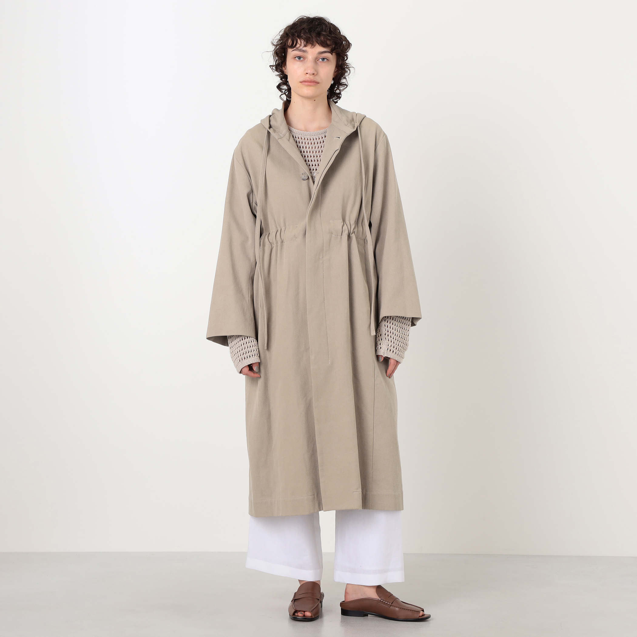 LAUREN MANOOGIAN Hood トレンチコート｜トゥモローランド 公式サイト