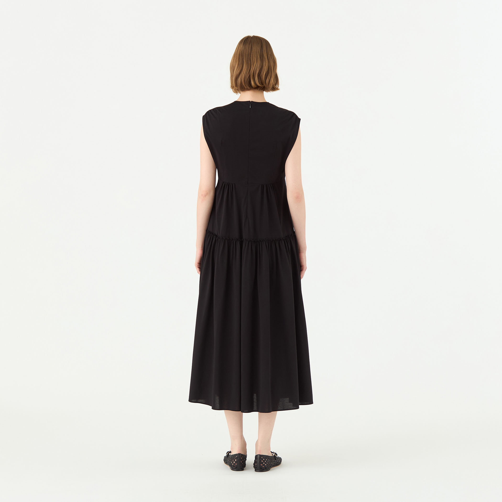 クリスピージャージー ティアードワンピース｜トゥモローランド 公式通販