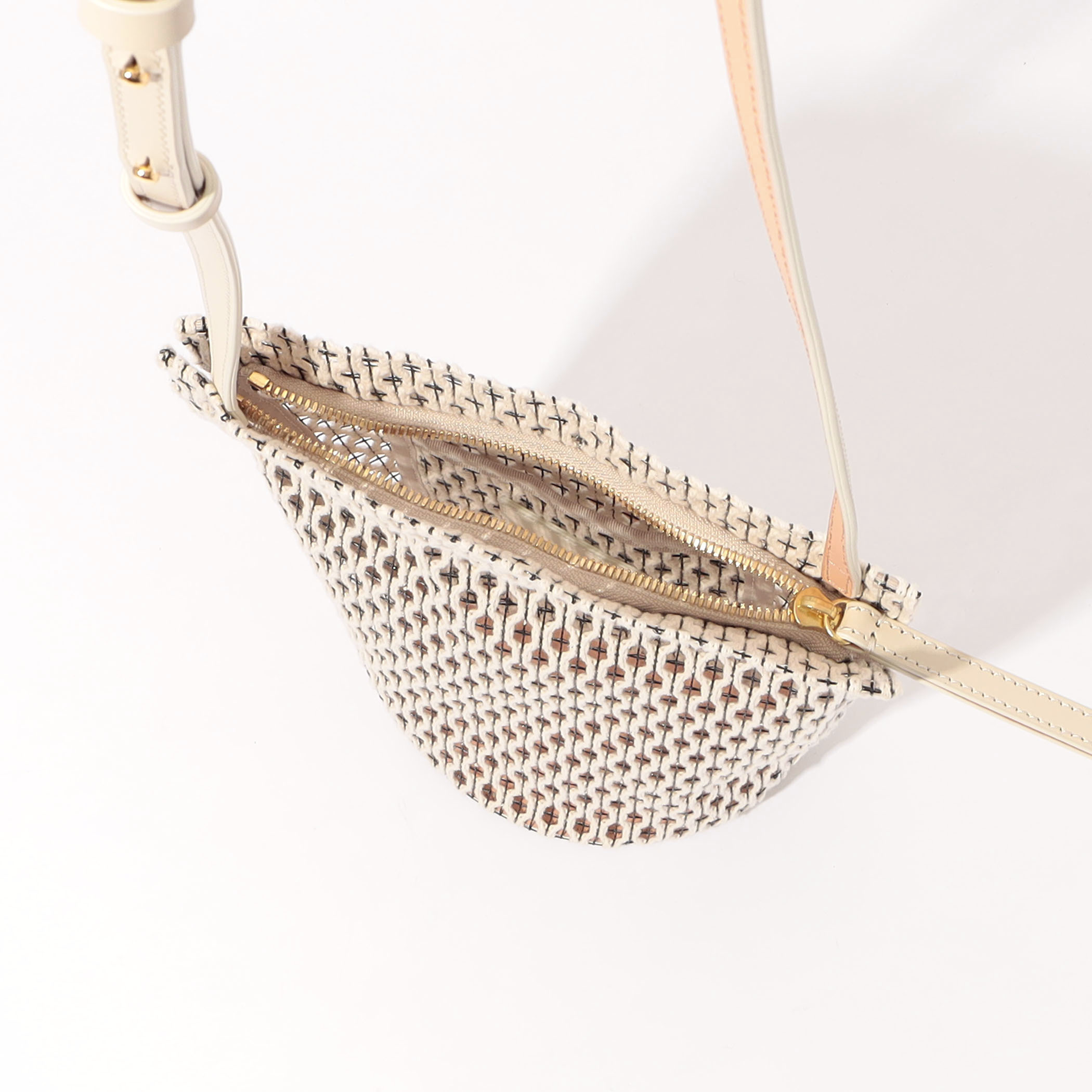 MARY AL TERNA メッシュショルダーバッグ｜トゥモローランド