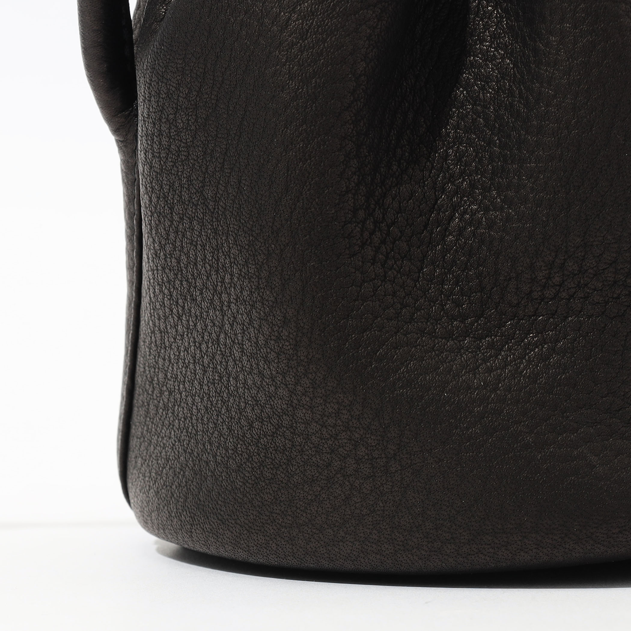 〈ほぼ未使用〉トゥモローランドAeta アエタHANDLE POUCH MINI Aeta HANDLE POUCH : MINI｜トゥモローランド 公式通販