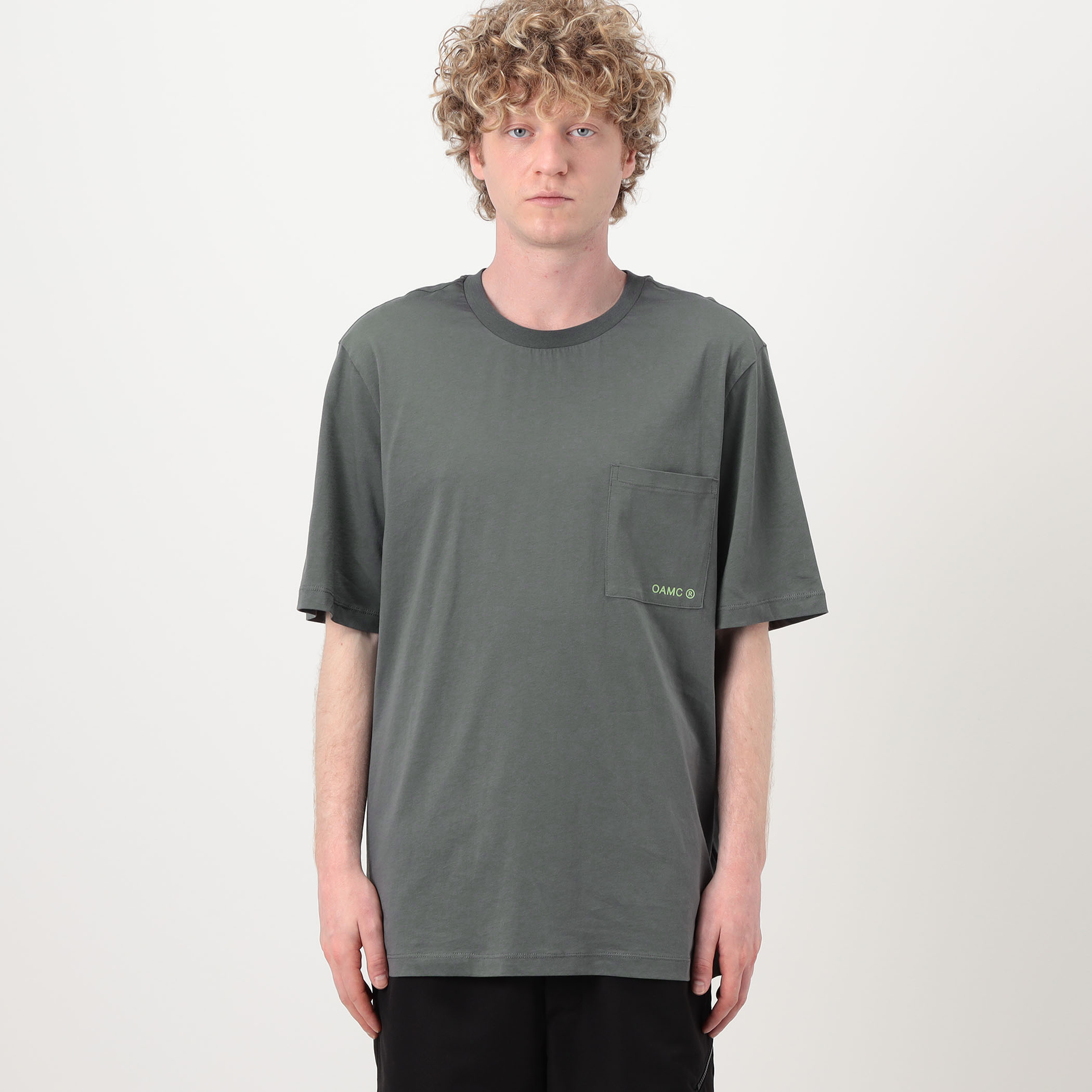 OAMC / Peacemaker Pocket Tee Stencil Print Tシャツ