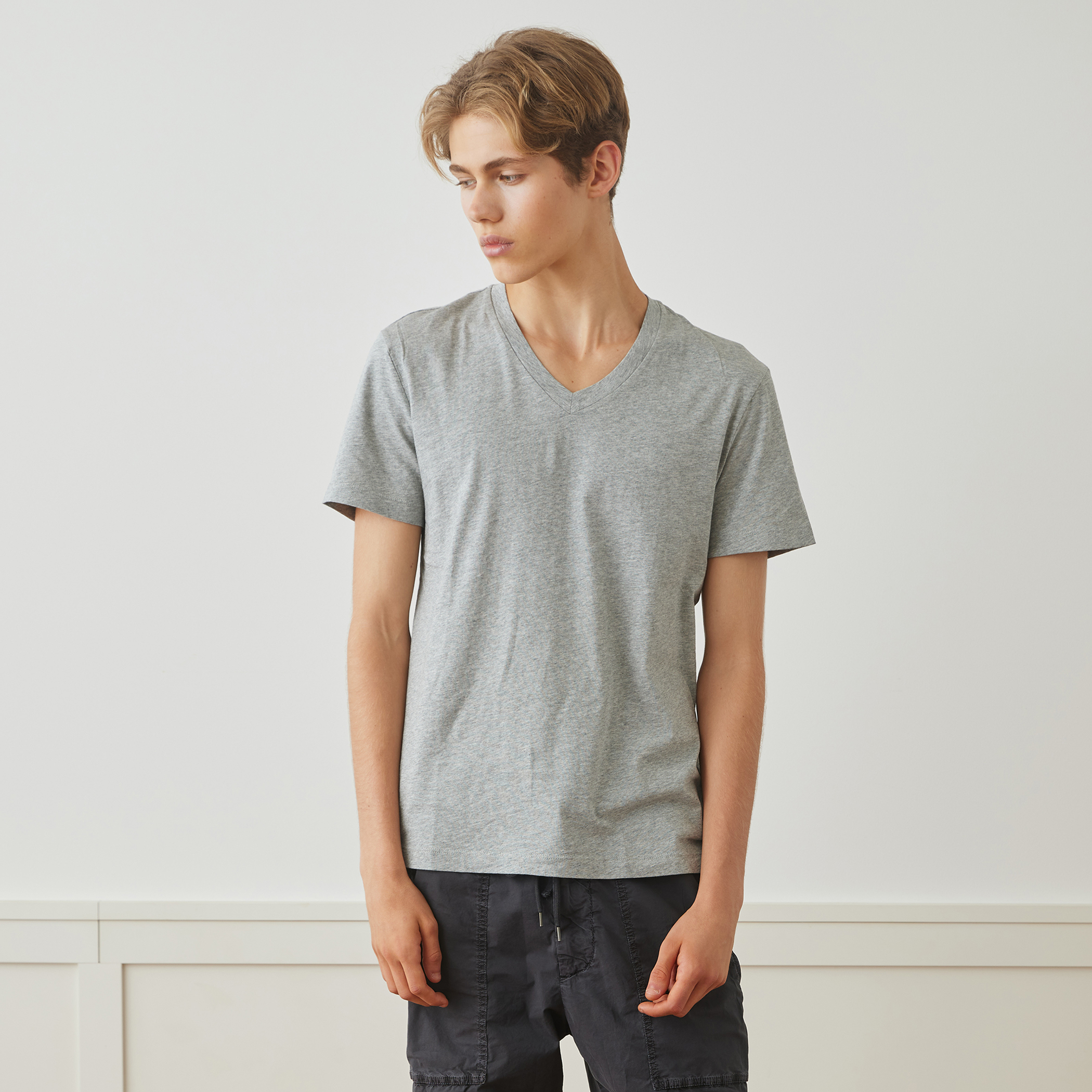 ジェームスパース　ＶネックTシャツ ベーシック VネックTシャツ MHE3352｜トゥモローランド 公式通販