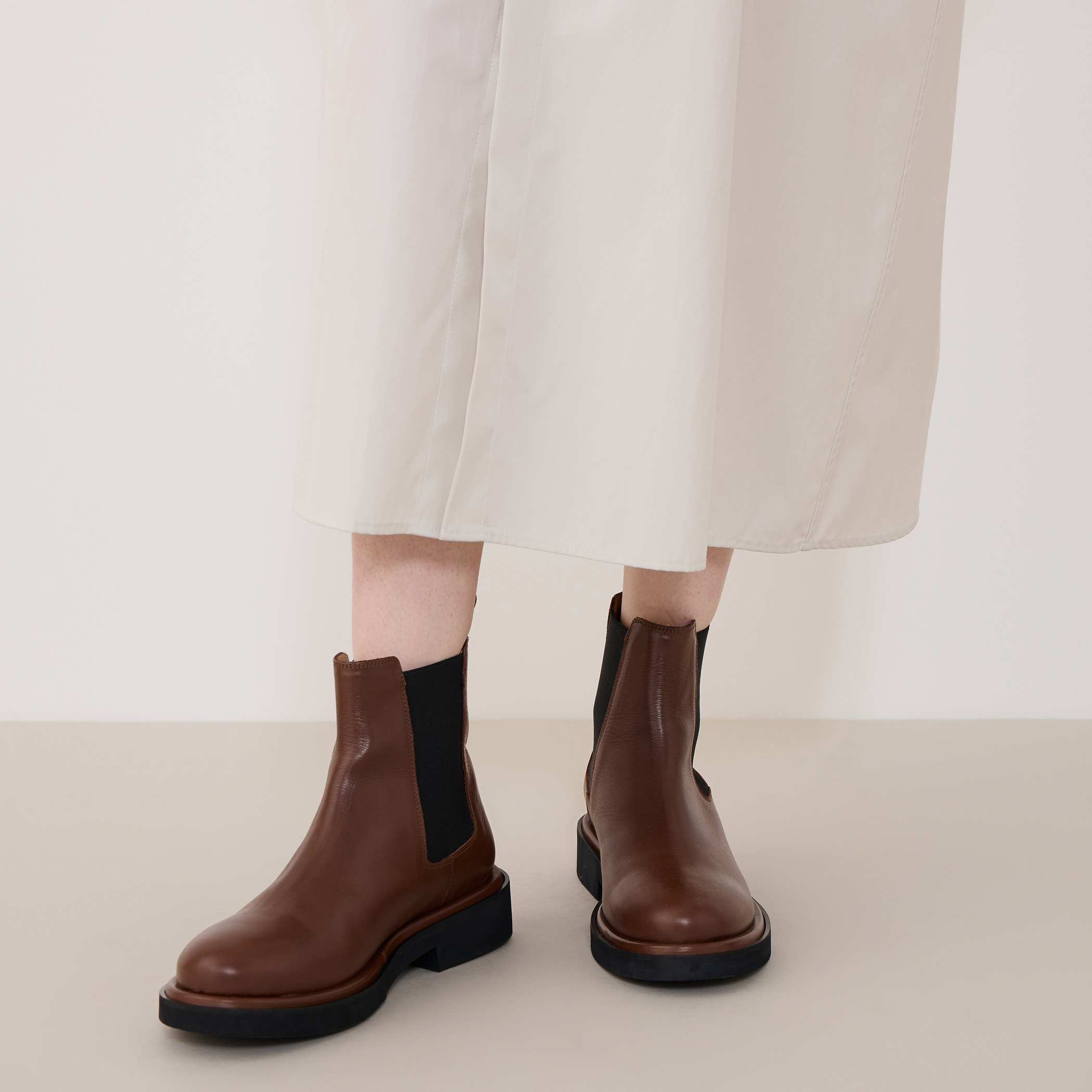 GALERIE VIE ボリュームショートブーツ｜トゥモローランド 公式通販