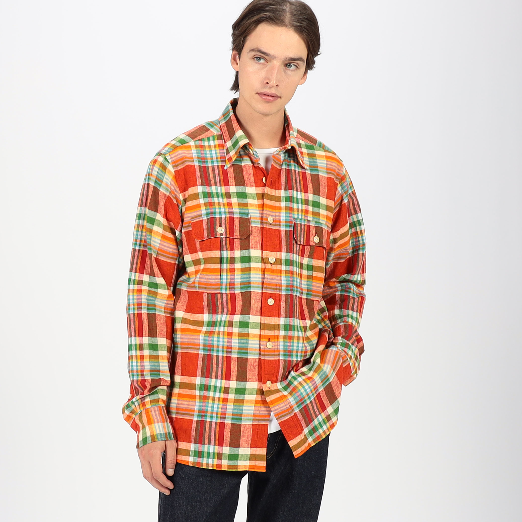 Drake's コットンリネン ダブルポケット レギュラーカラーシャツ