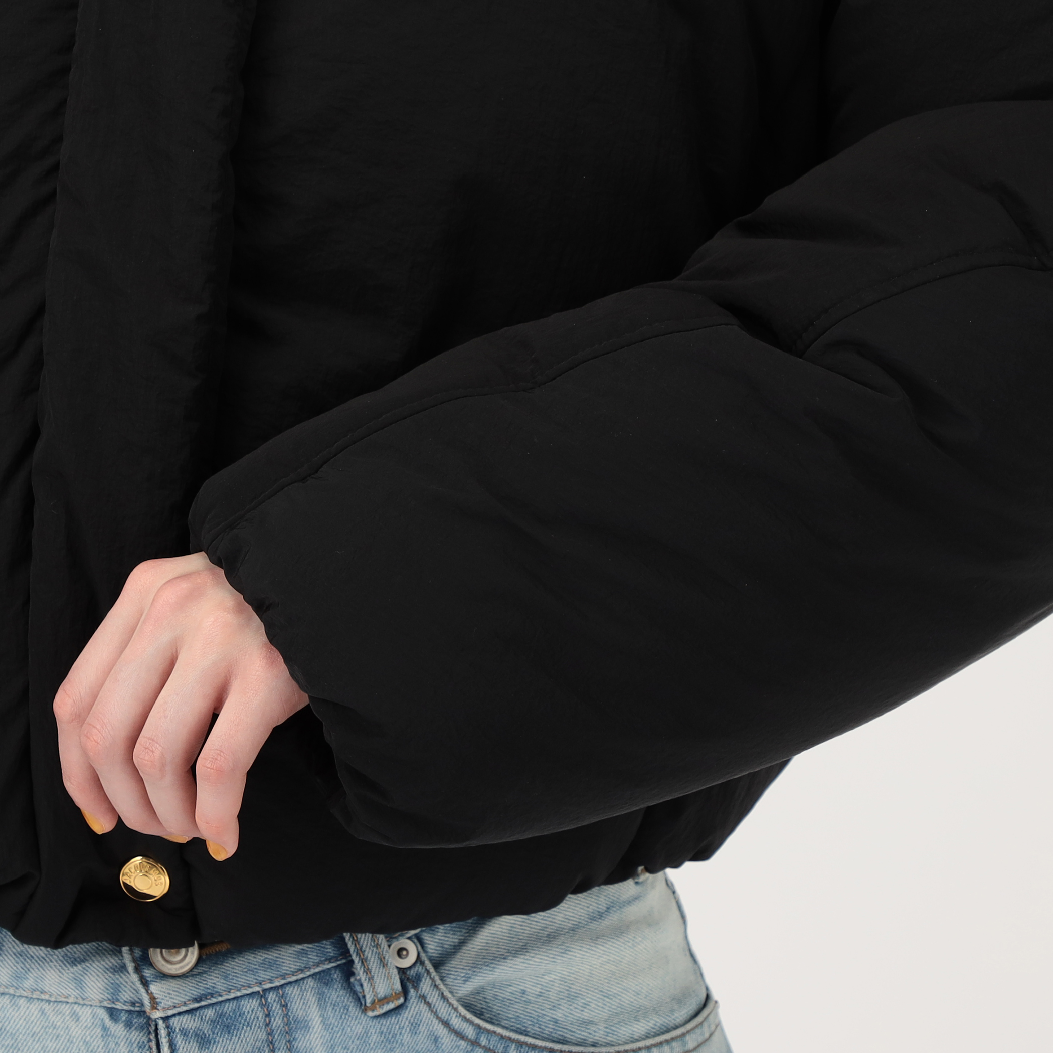 ジャックムス ブラック La doudoune courte カラコ ボンバー JACQUEMUS LA DOUDOUNE COURTE バデッドブルゾン