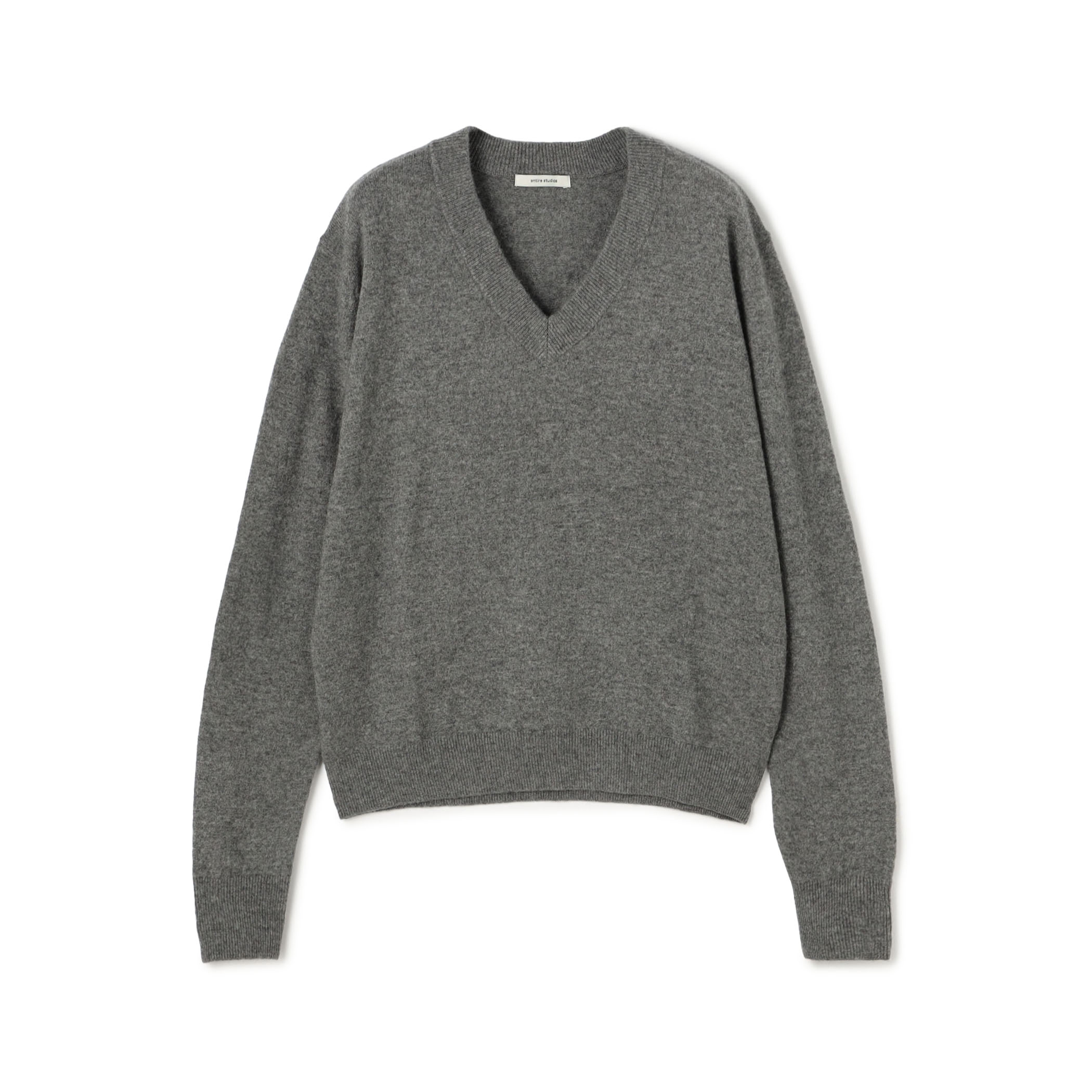 entire studios KNIT V-NECK