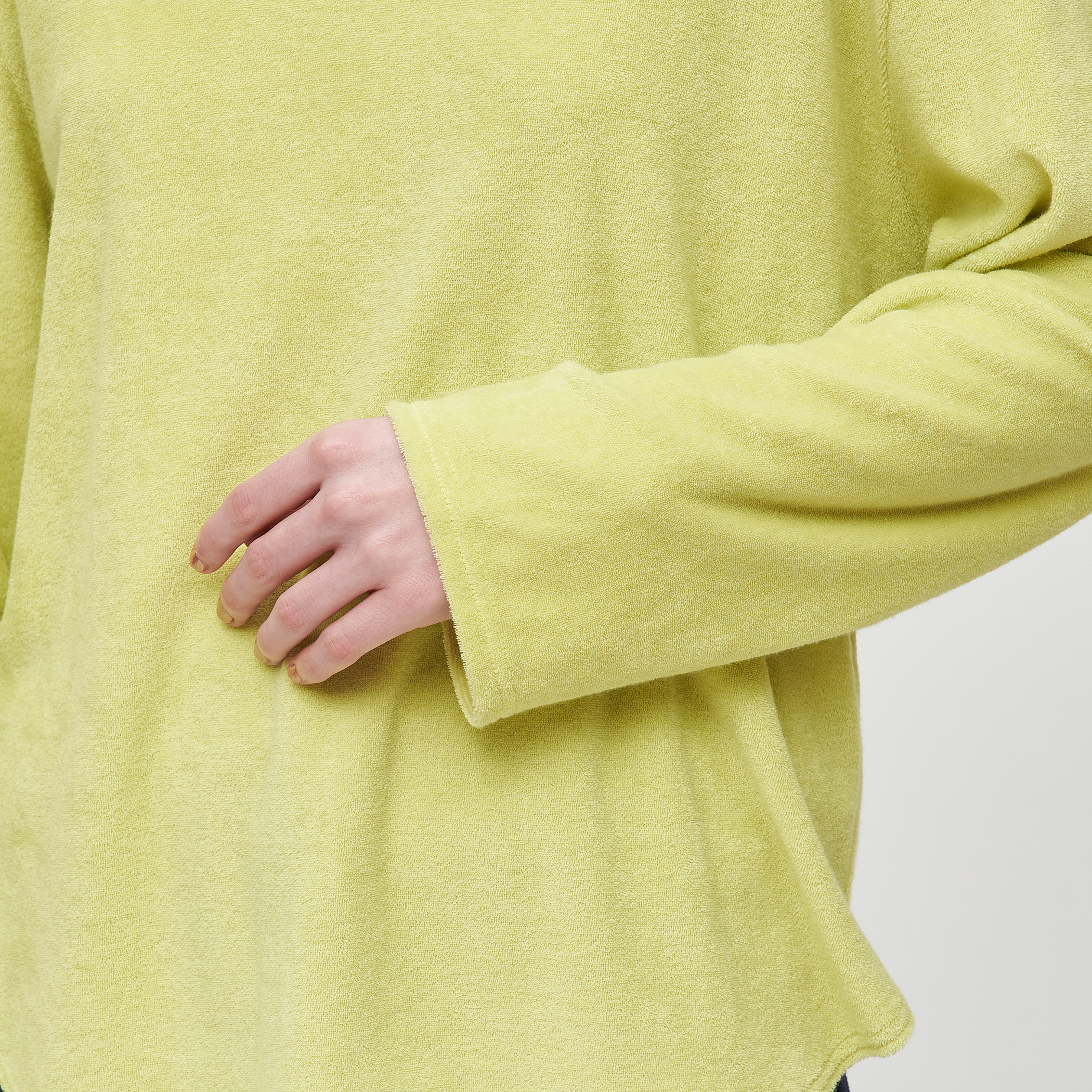 コットンカシミヤパイル フーデッドプルオーバー｜トゥモローランド