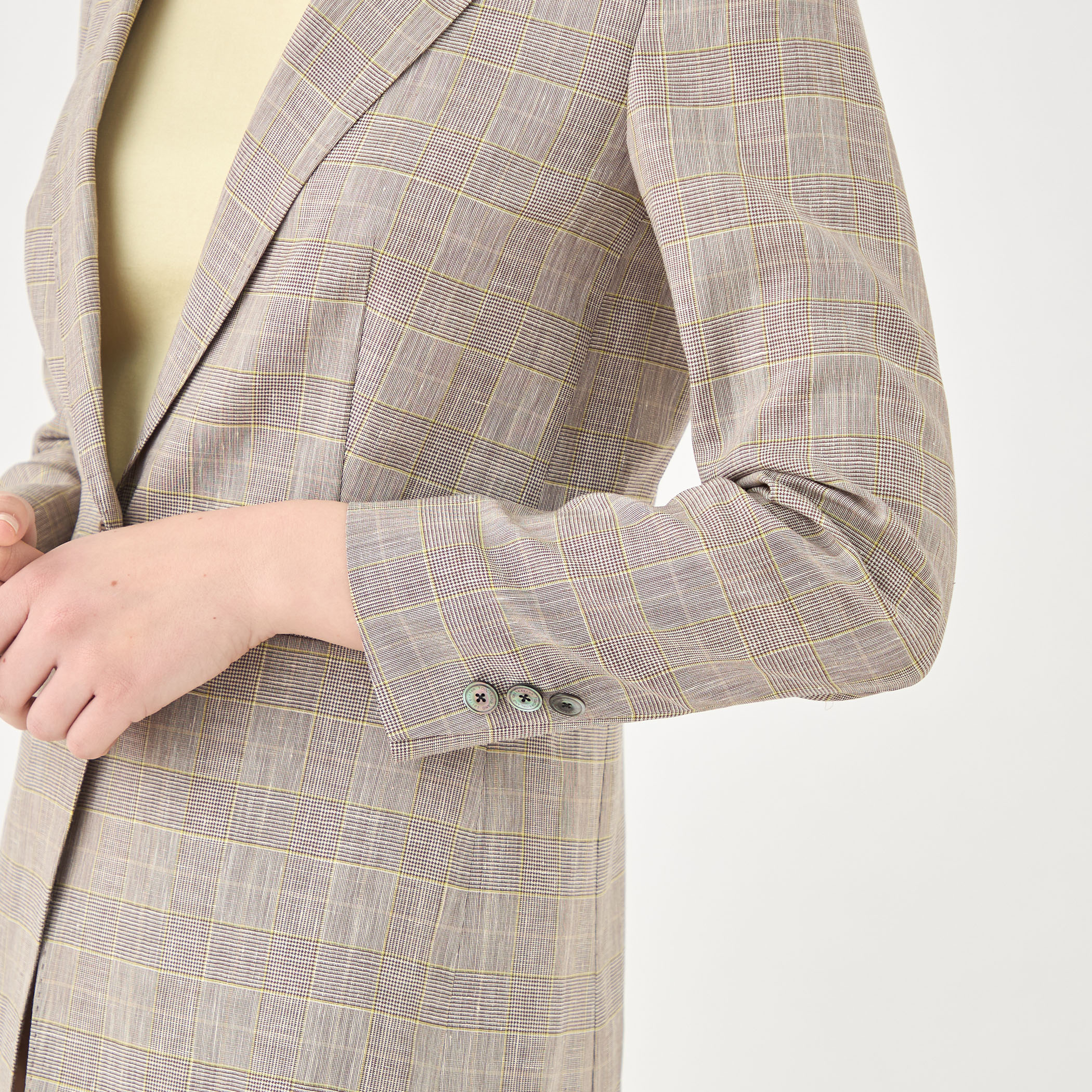 ウィンドブラウニー セミピークドラペルジャケット｜トゥモローランド