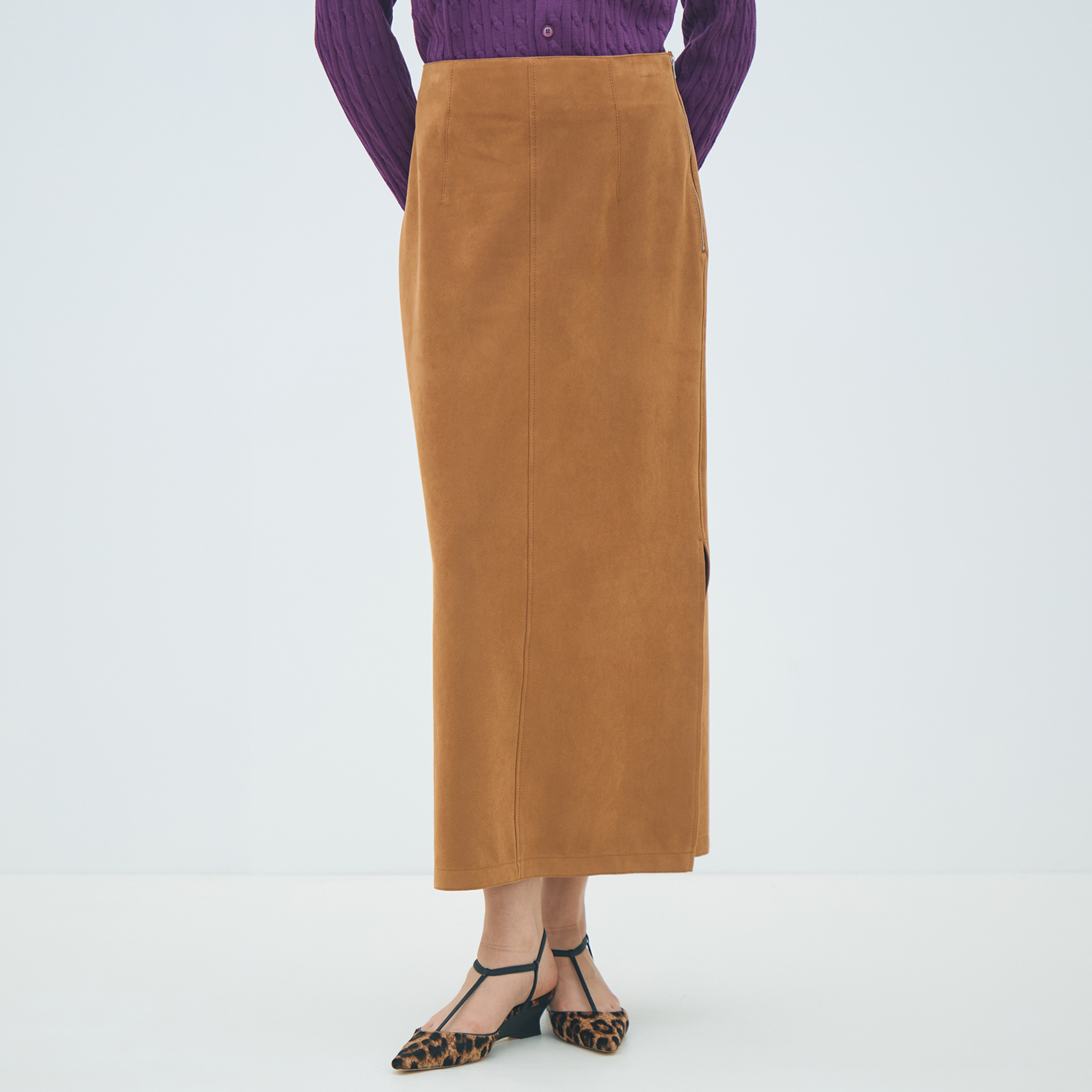 フェイクスエード Iラインマキシスカート｜トゥモローランド 公式通販