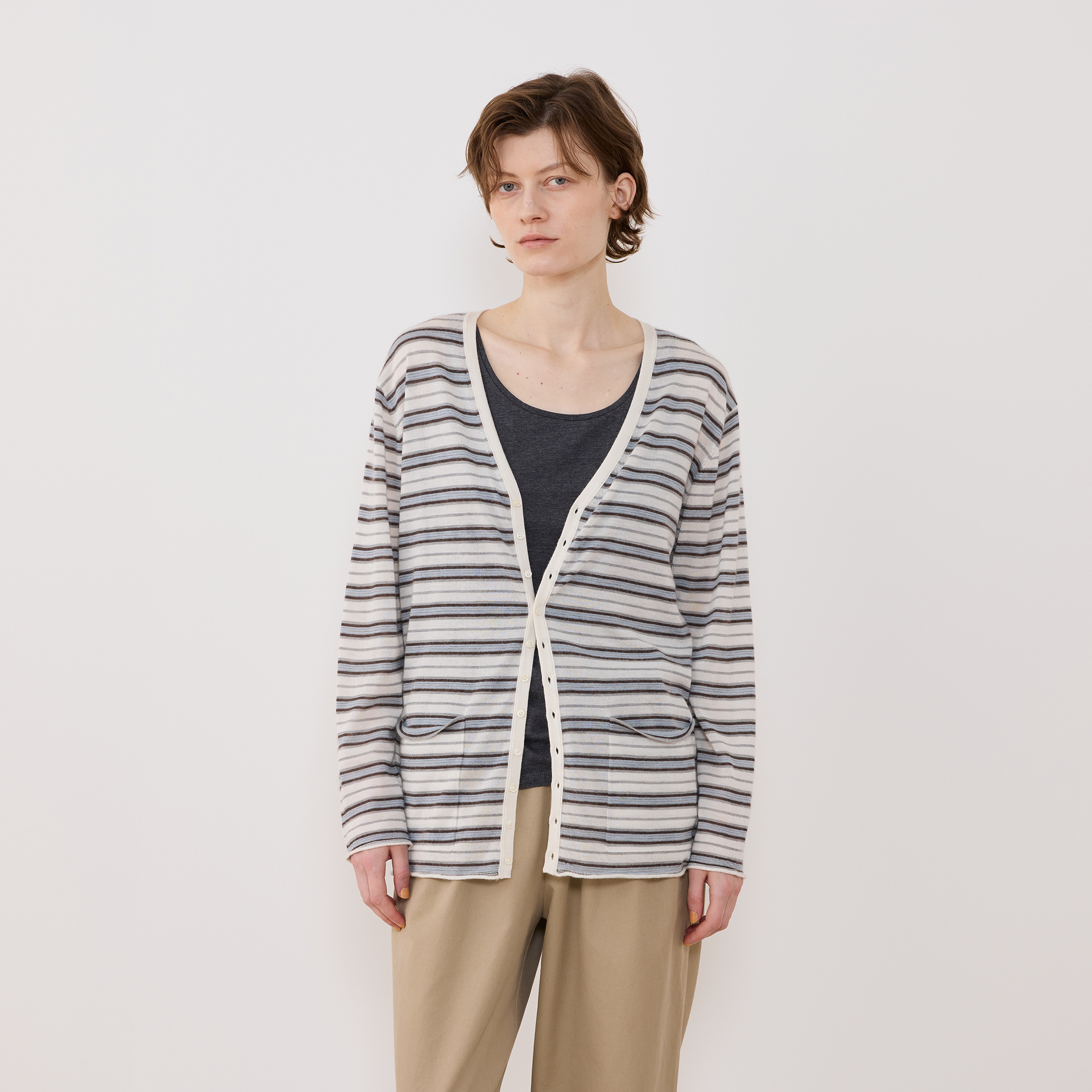 カシミヤシルク Vネックカーディガン｜トゥモローランド 公式通販