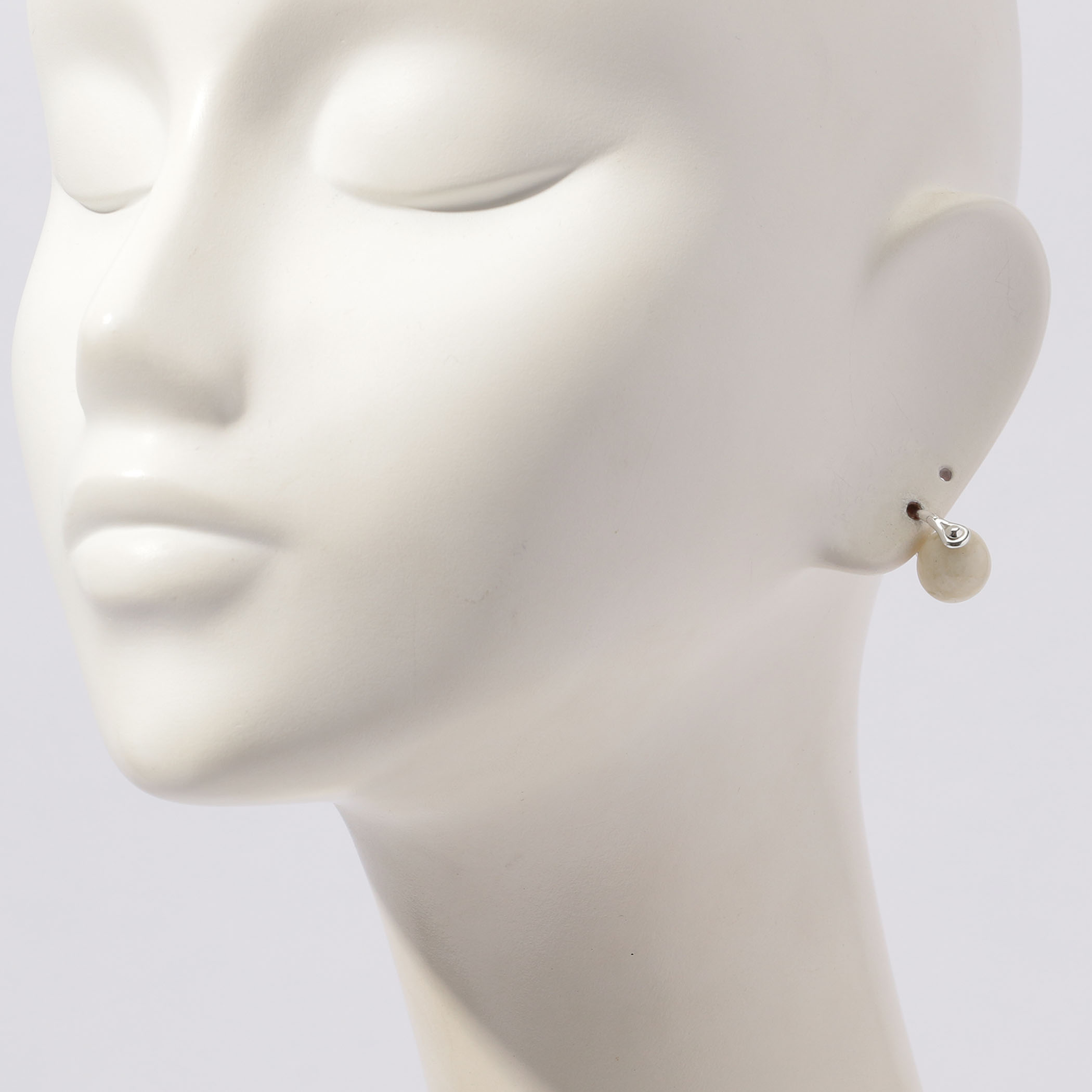 Annika Inez Stone Ellipse ピアス｜トゥモローランド 公式通販