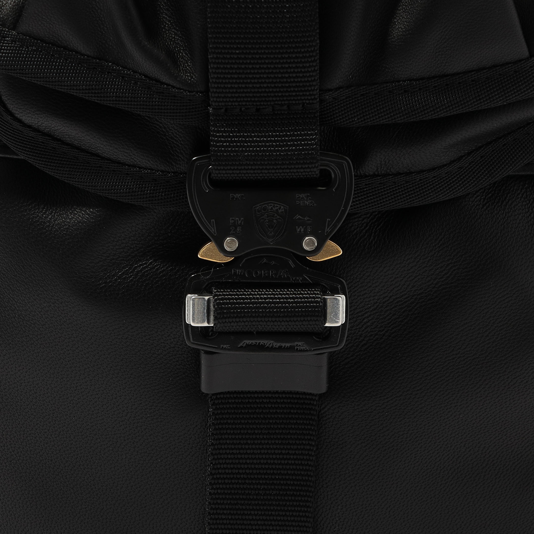 別注】bagjack HNTR pack｜トゥモローランド 公式サイト