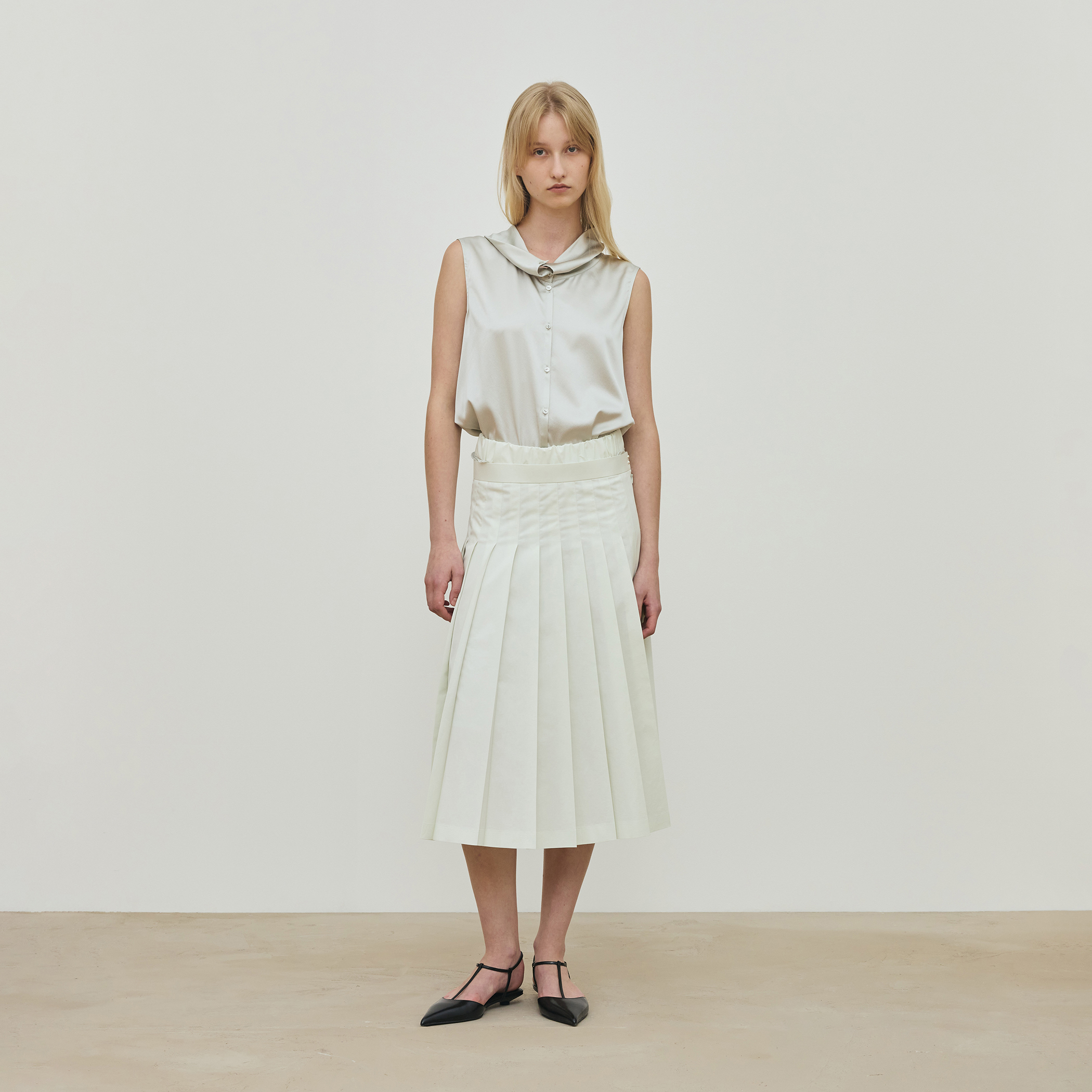 スビンコットンツイル プリーツスカート｜トゥモローランド 公式通販