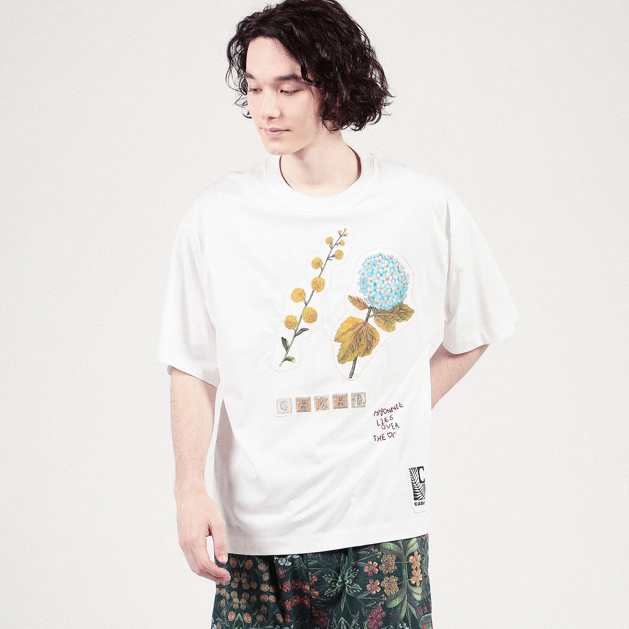 レディース《人気》CABaN スビンコットン パレルモプリントTシャツトップス