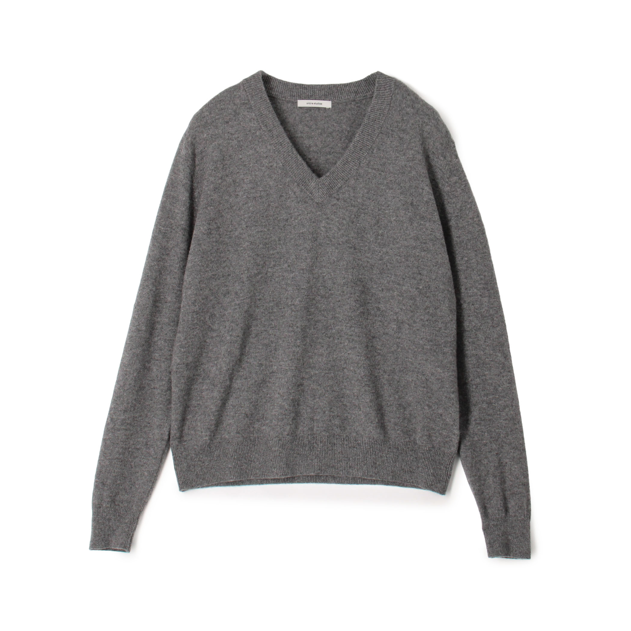 ■entire studios KNIT V-NECK